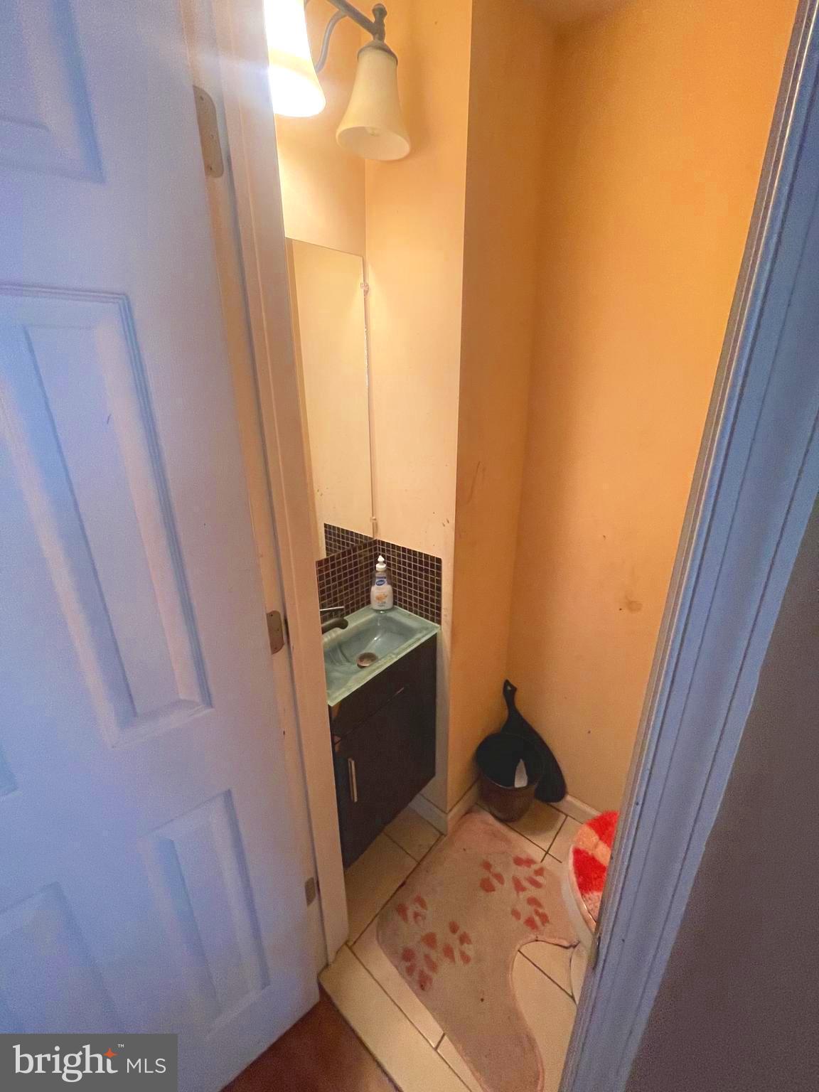 LAWNDALE - Residential