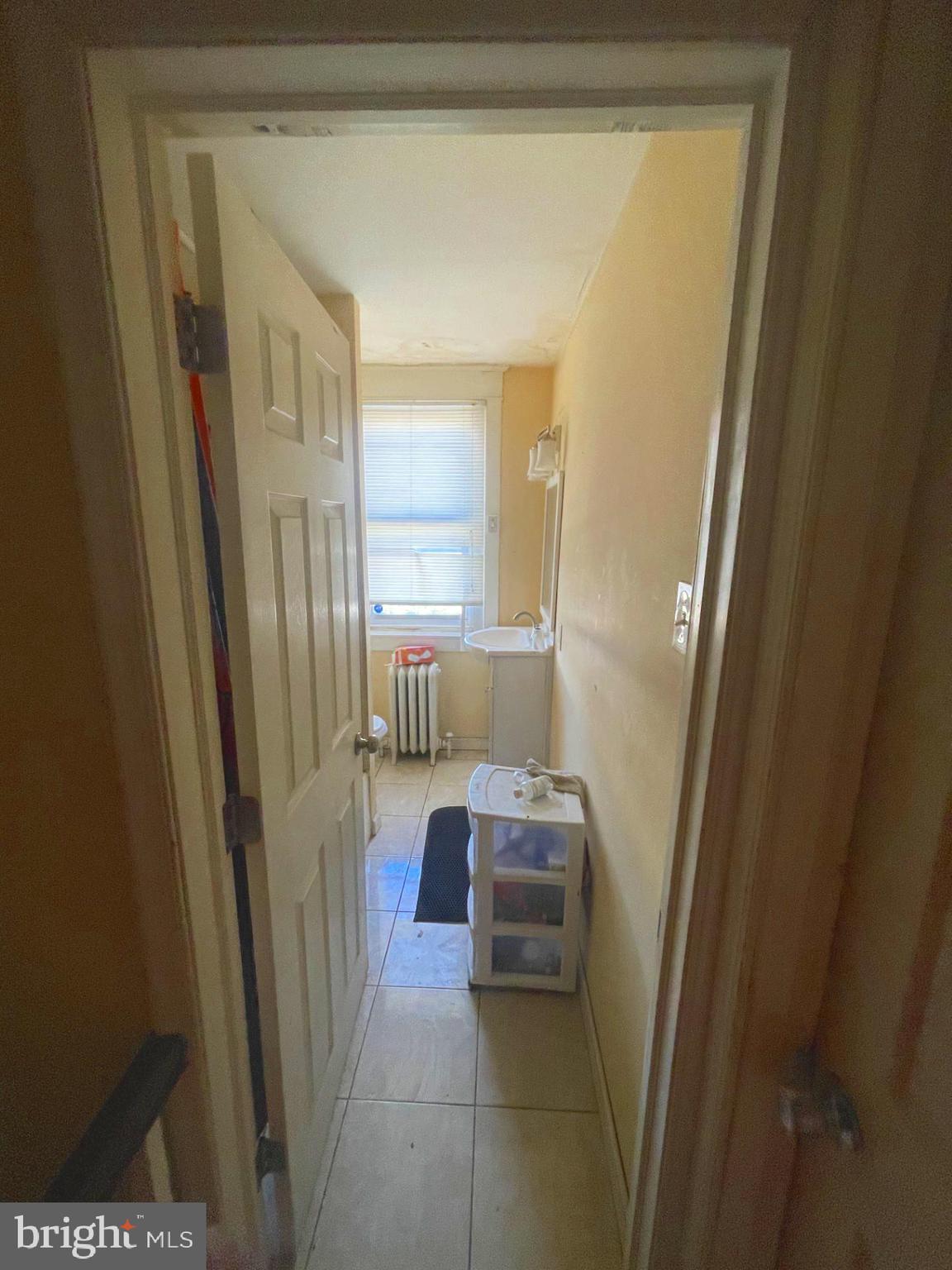 LAWNDALE - Residential