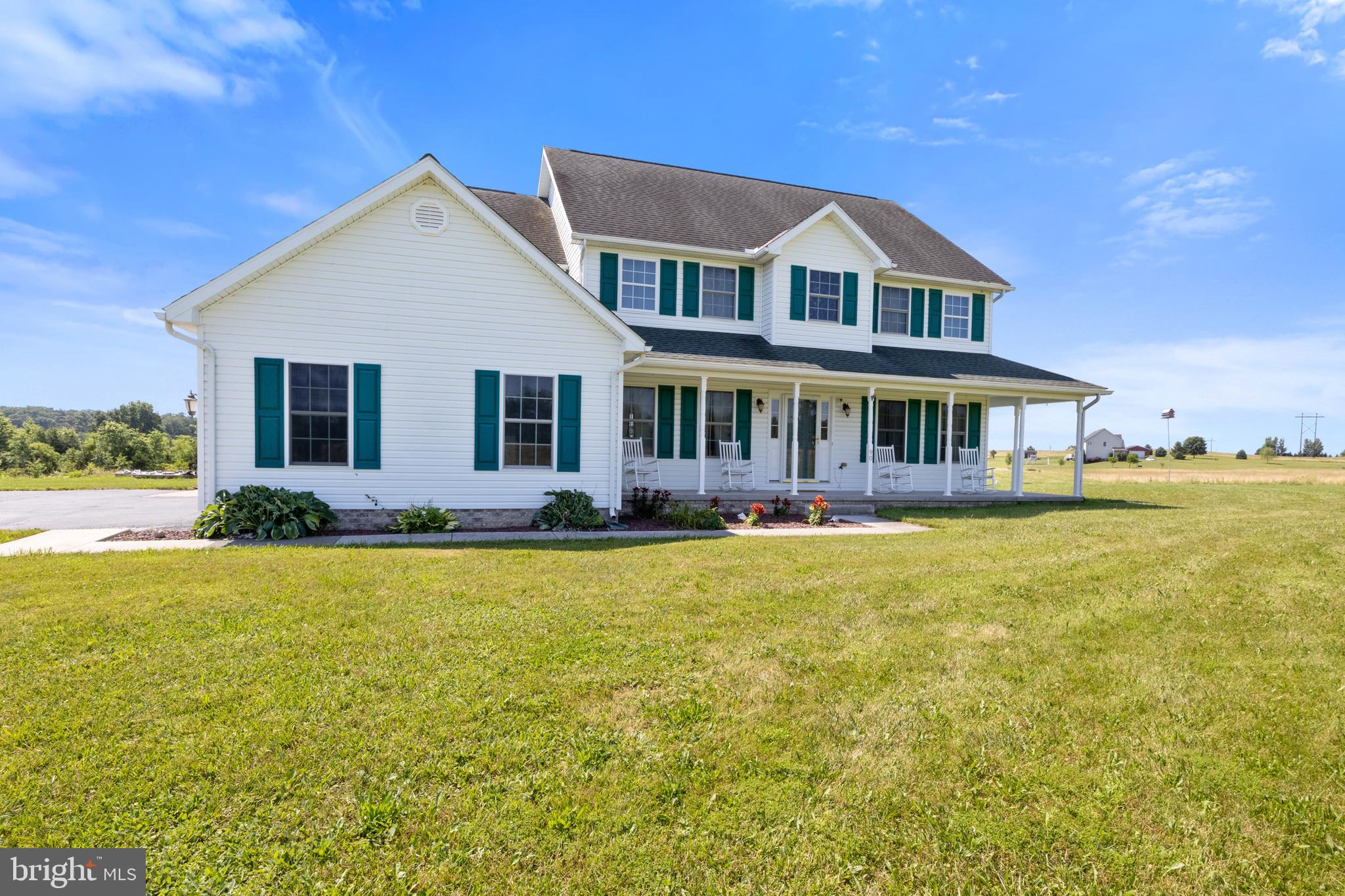 90 HUMMINGBIRD LANE
