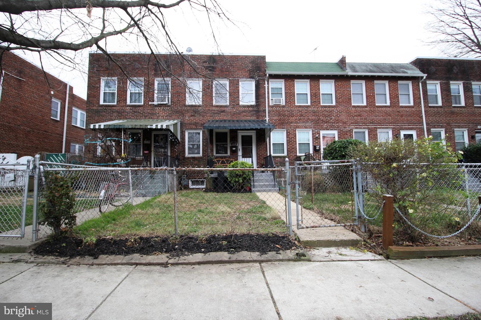 ALEXANDRIA - Residential Lease