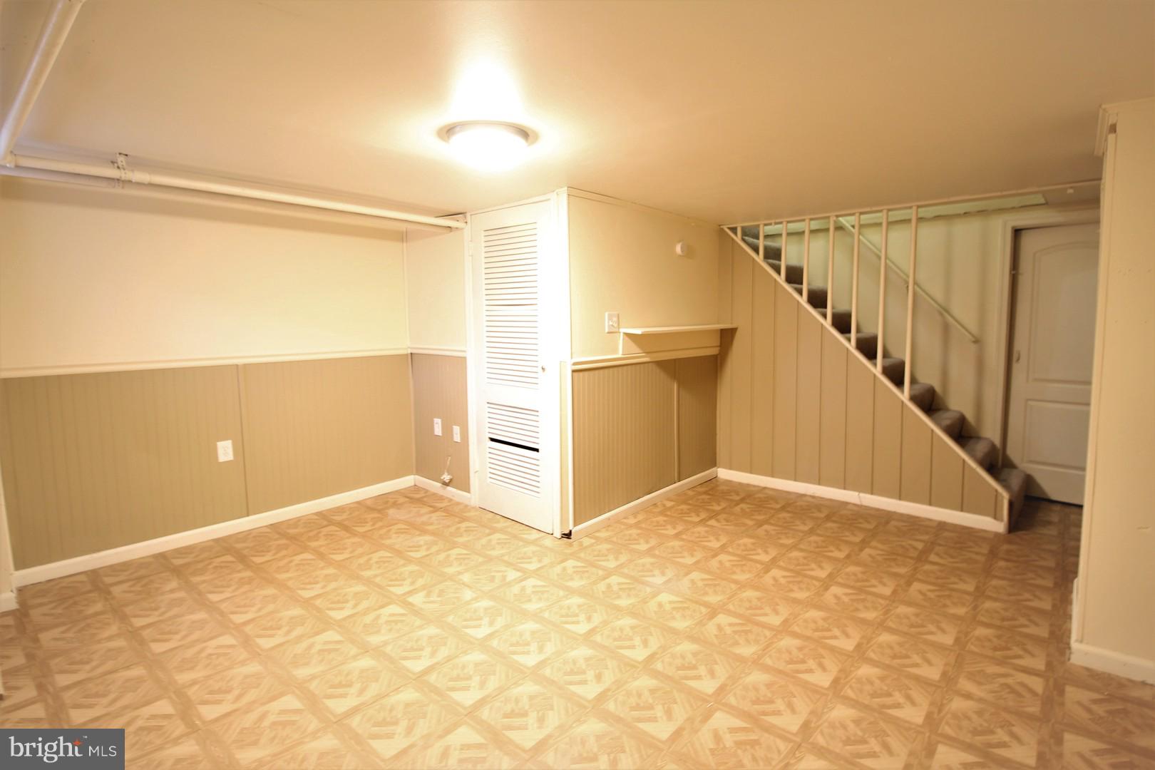 ALEXANDRIA - Residential Lease