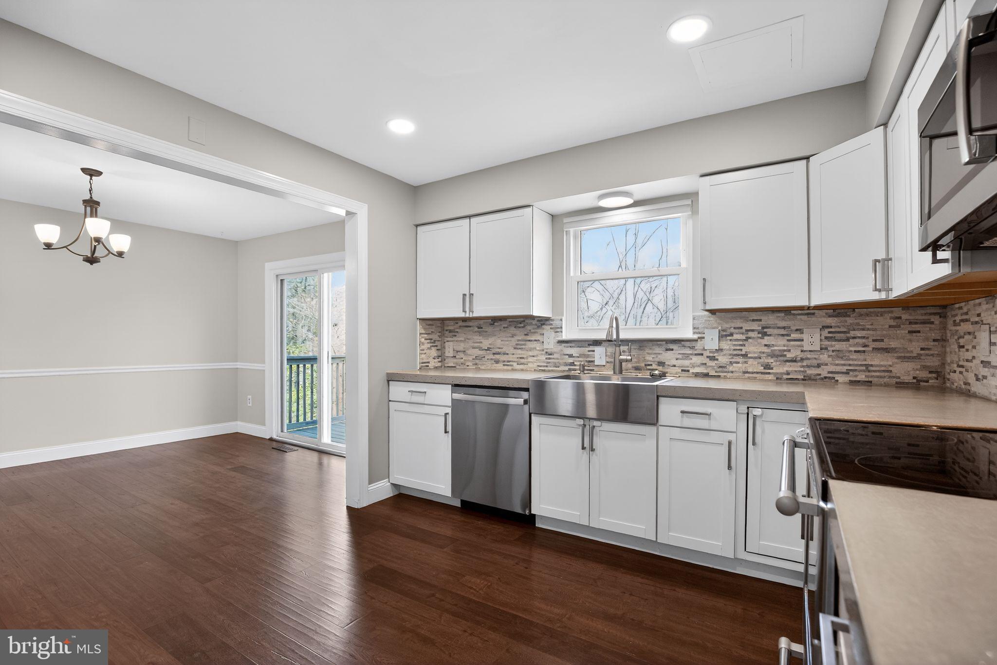 APPLE GREENE - Residential