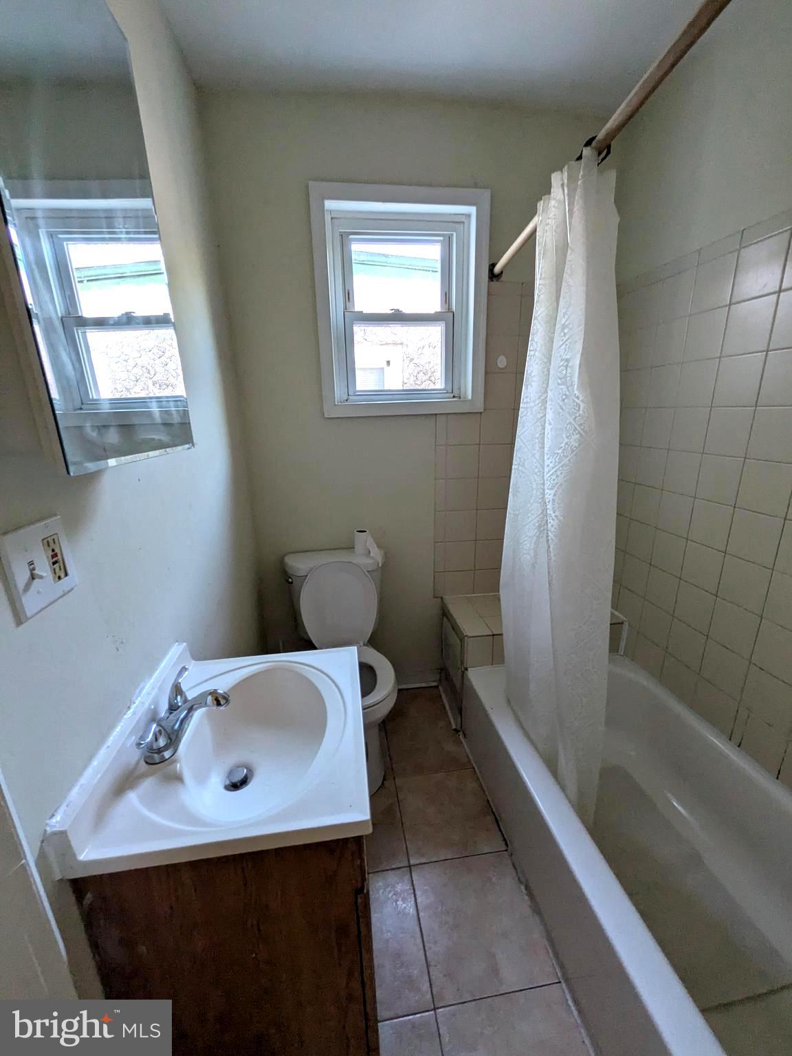 GERMANTOWN - Residential Lease