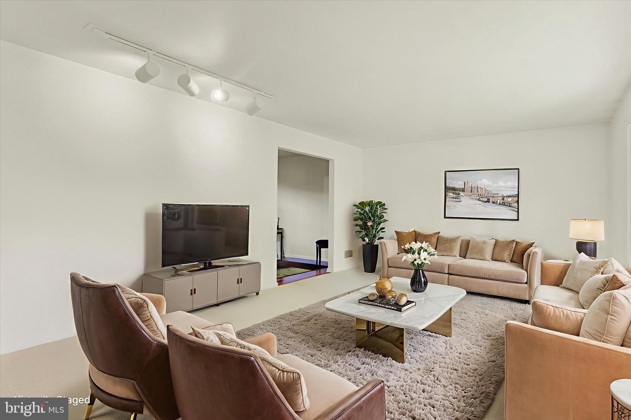 1411 MONTFORT DRIVE