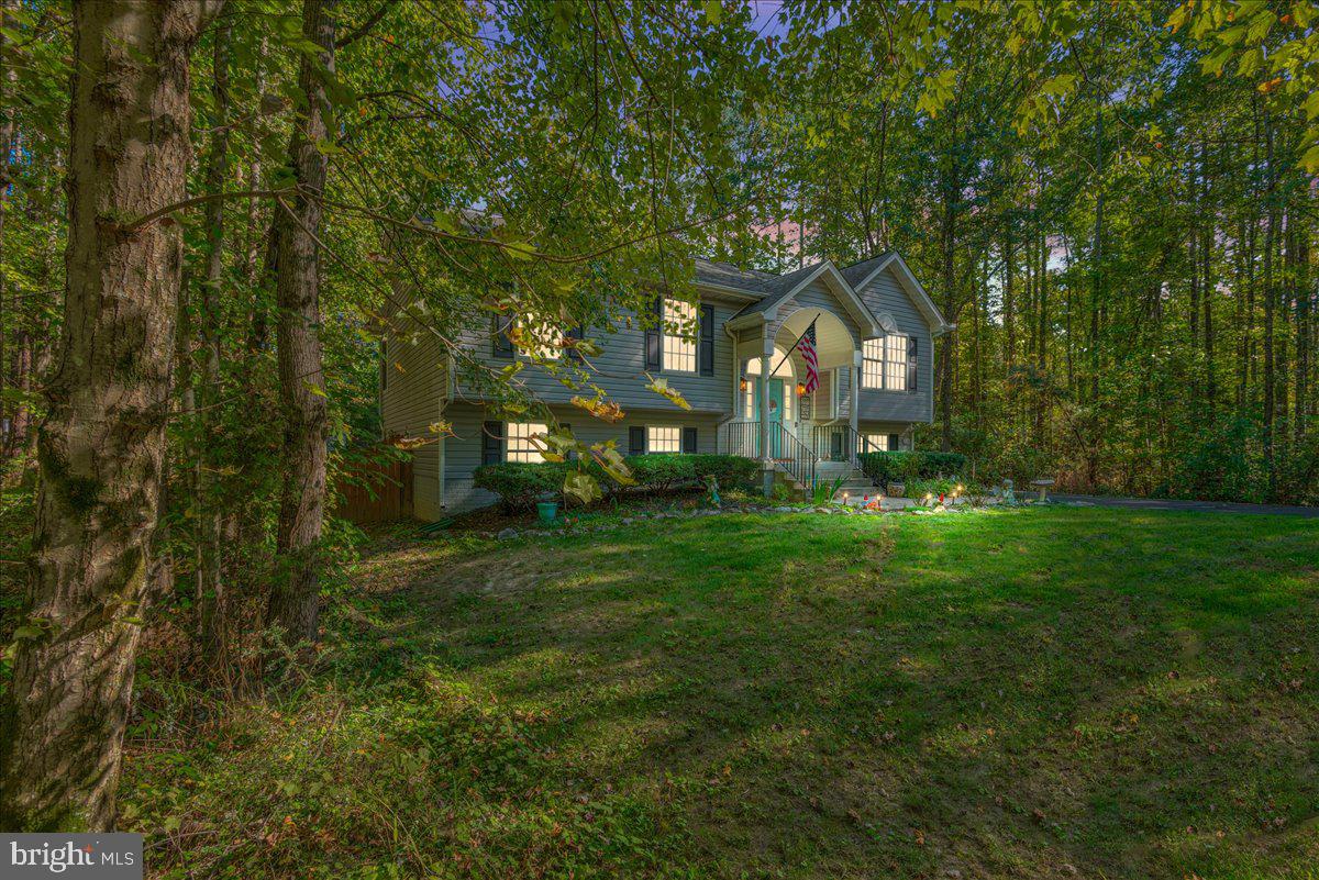 LAKE CAROLINE - Residential