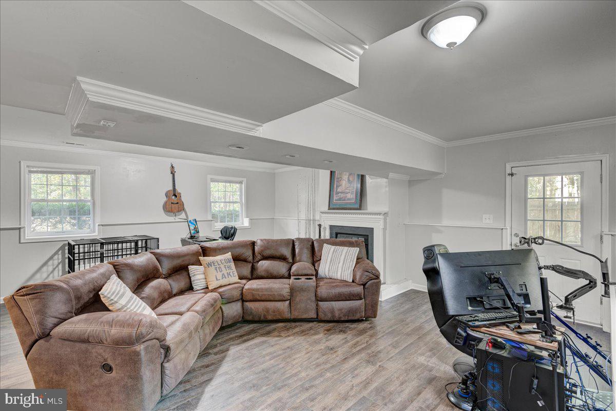 LAKE CAROLINE - Residential