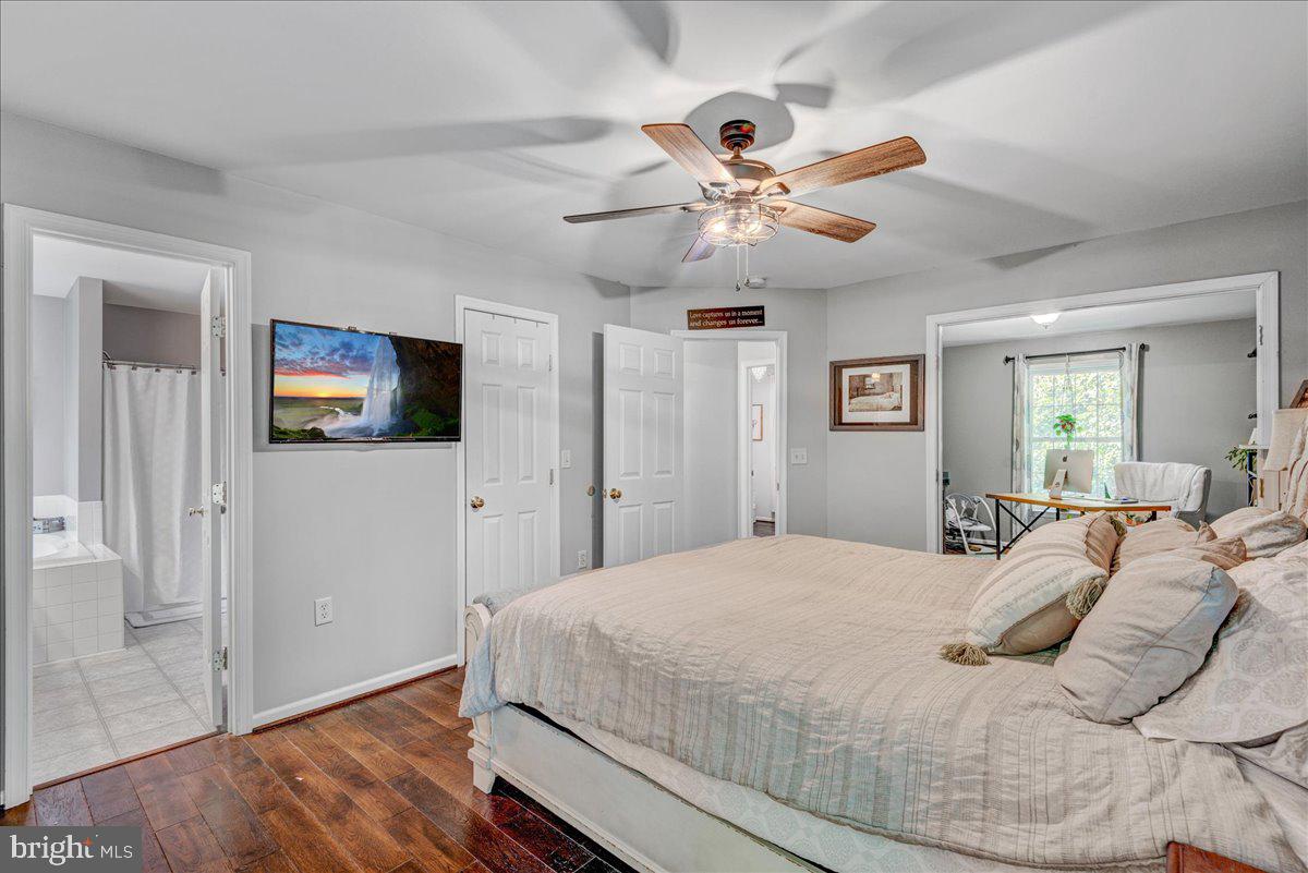 LAKE CAROLINE - Residential