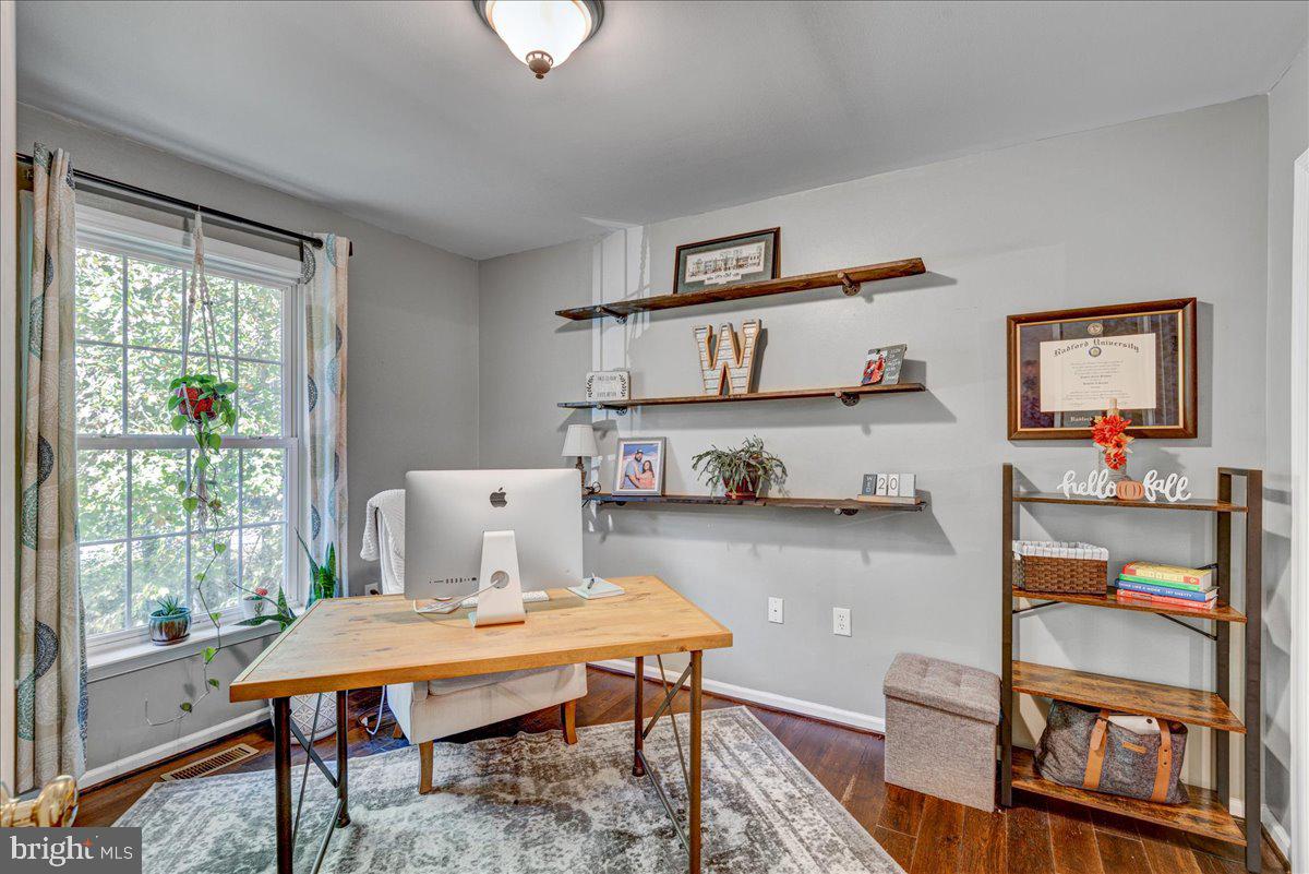 LAKE CAROLINE - Residential