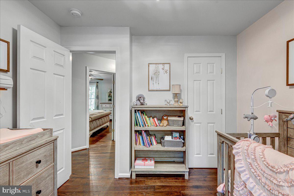 LAKE CAROLINE - Residential