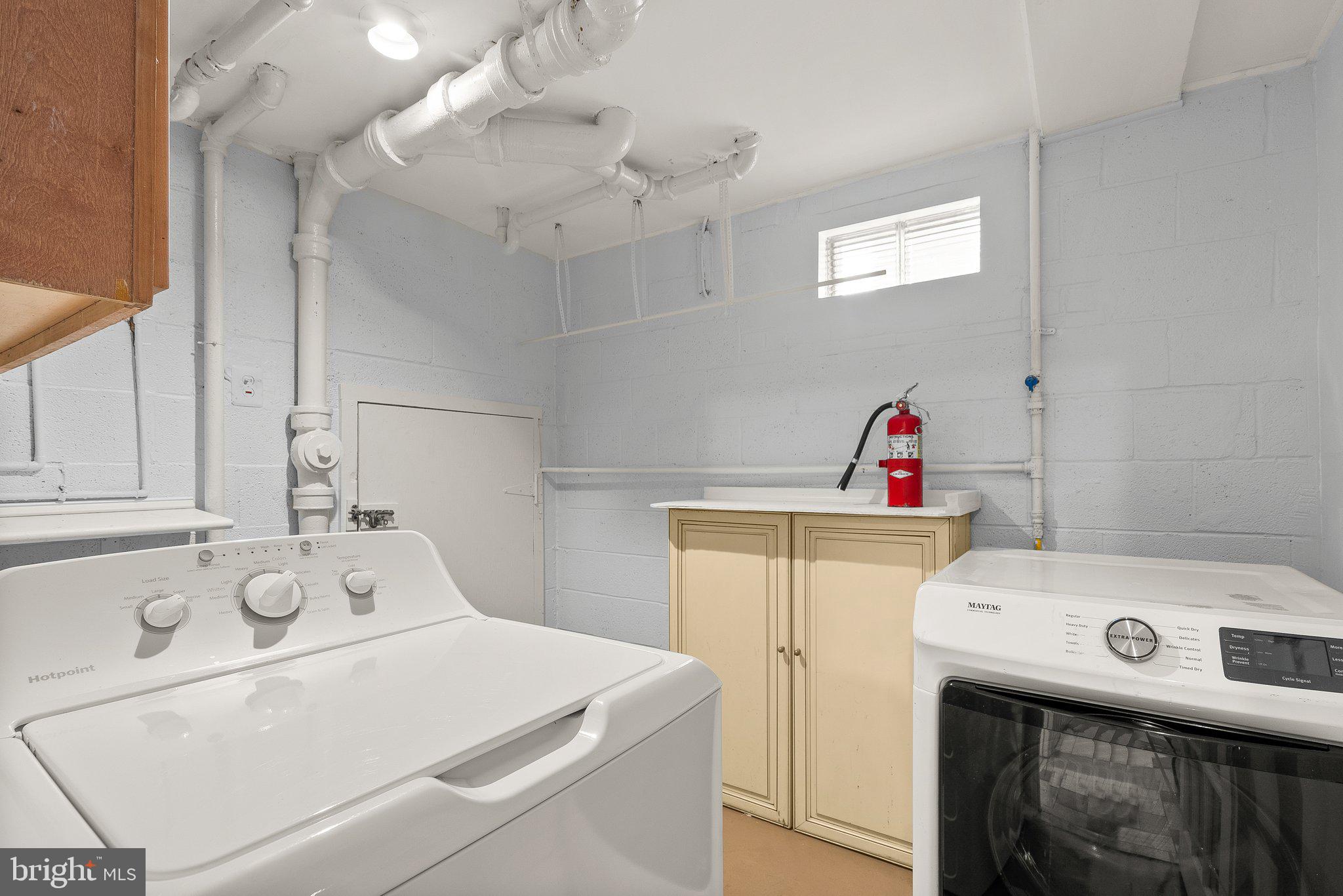 KEMP MILL ESTATES - Residential