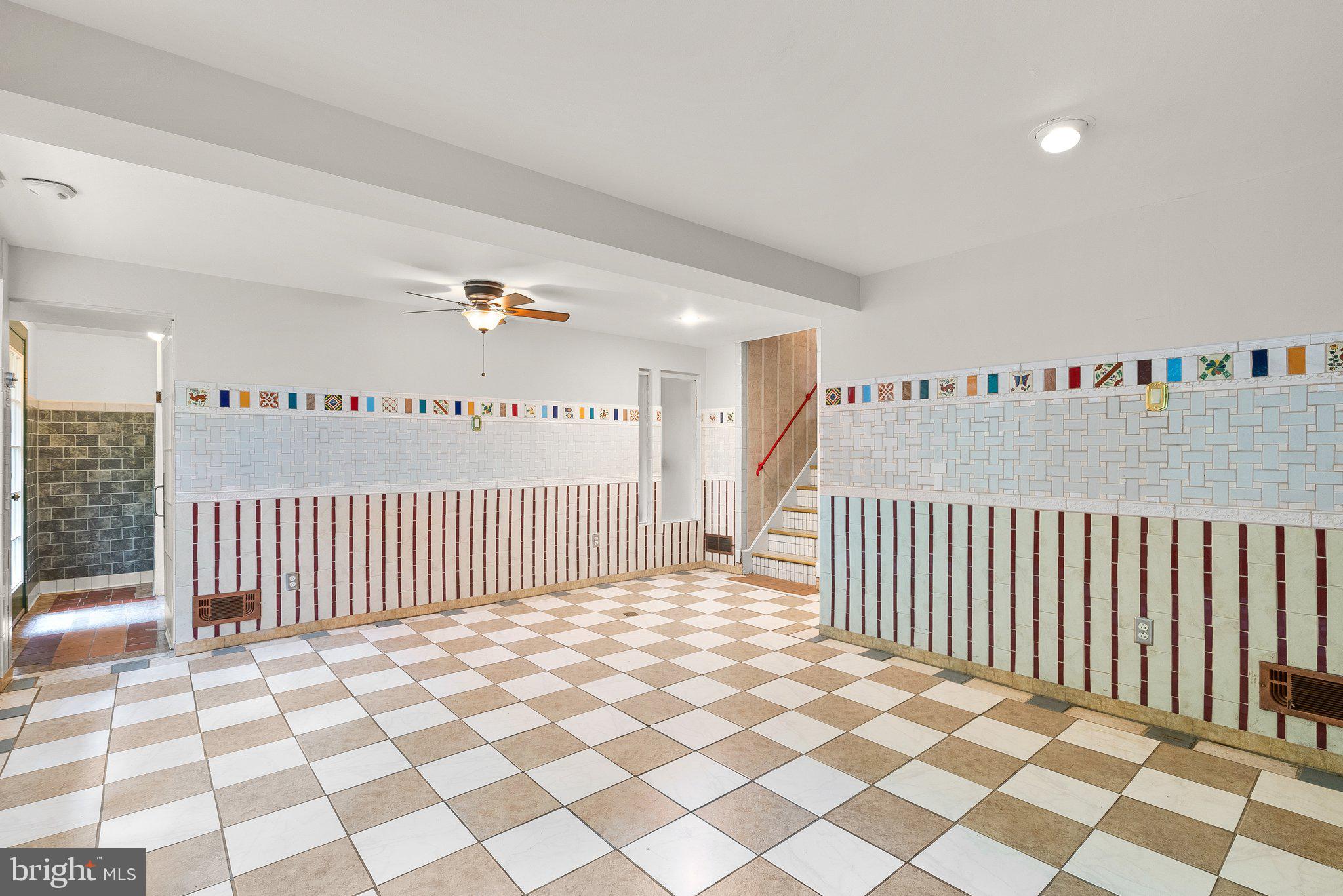 KEMP MILL ESTATES - Residential