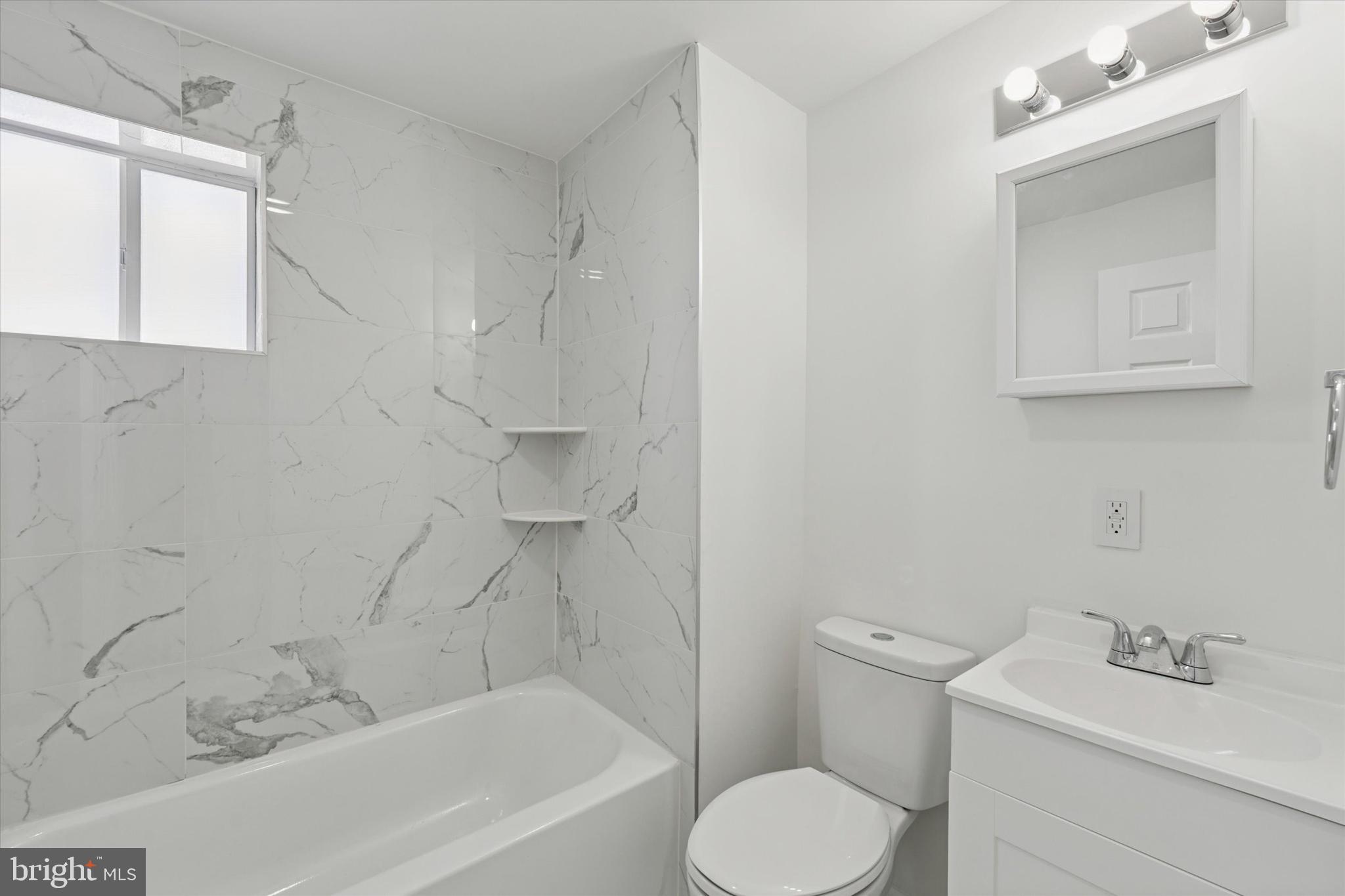 NORTH CENTRAL - Residential Lease