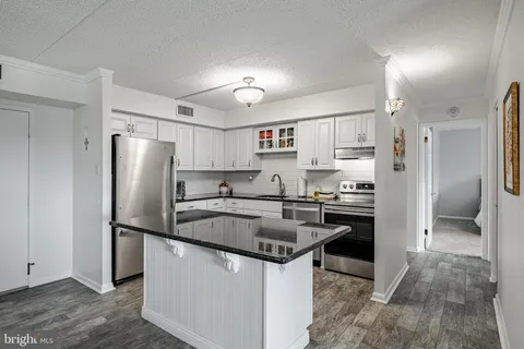 10713 Valley Forge Circle Unit 713, King Of Prussia, PA MLS: PAMC2170862
