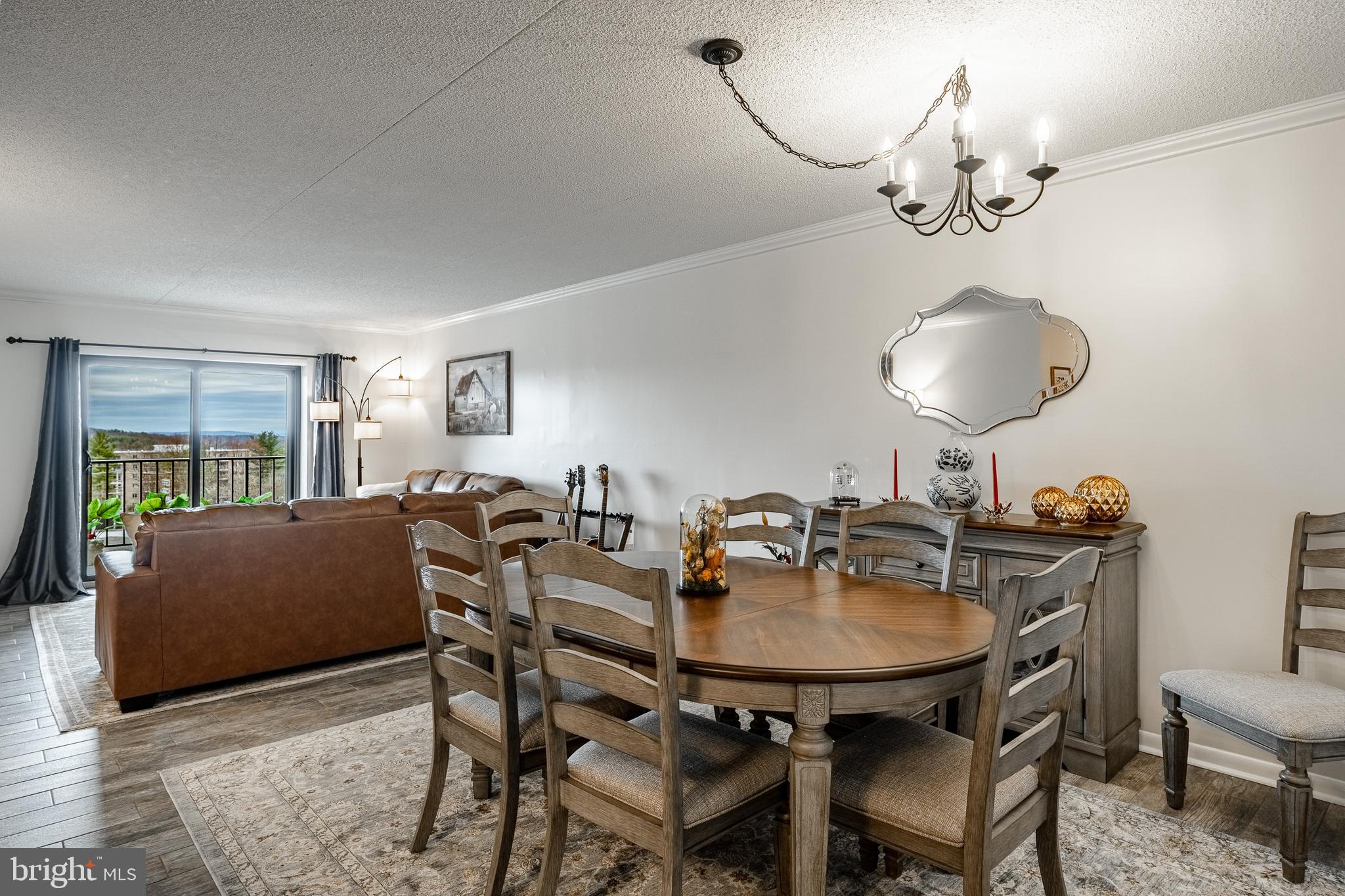 VALLEY FORGE TOWER - Residential