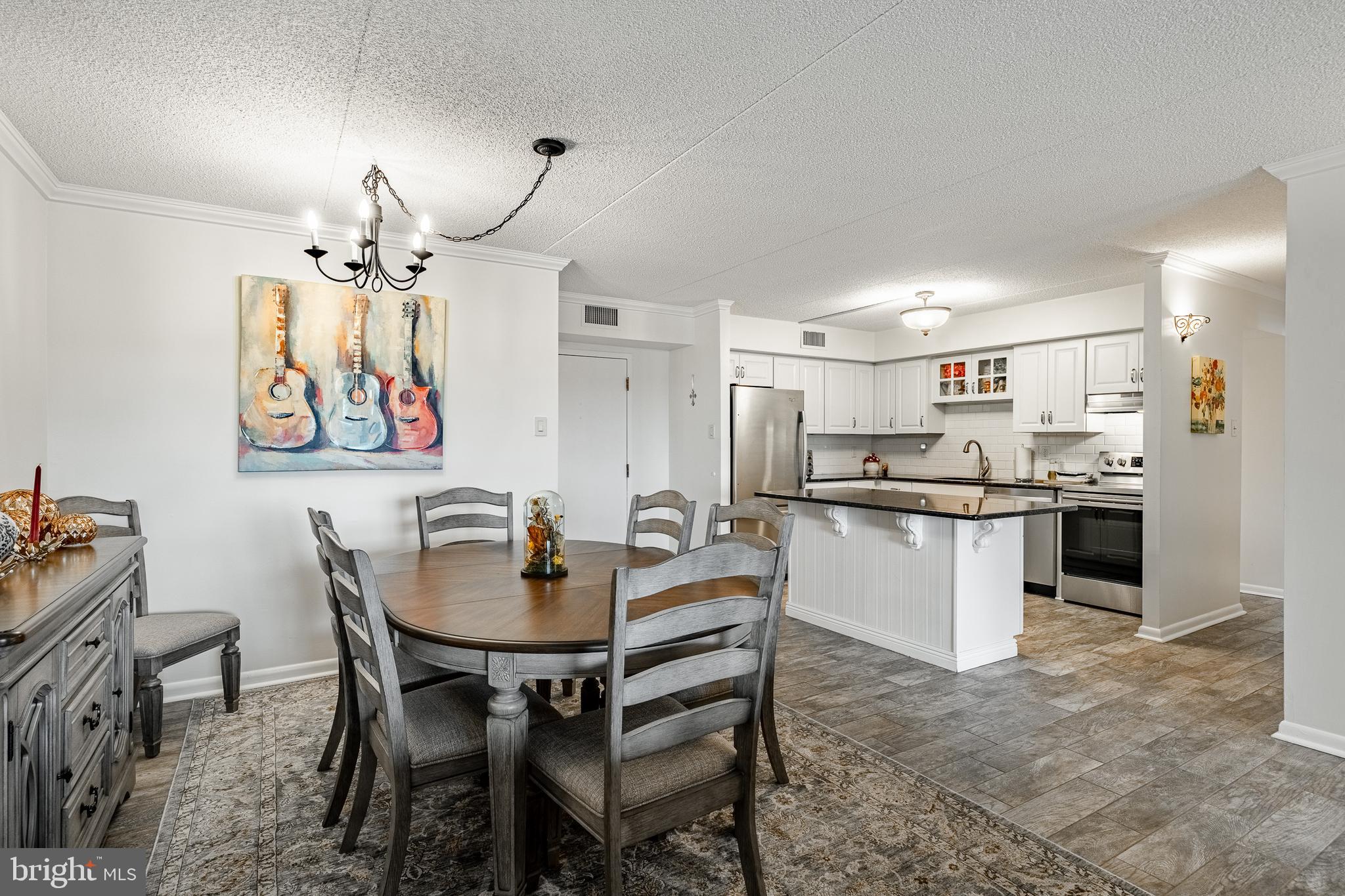 VALLEY FORGE TOWER - Residential