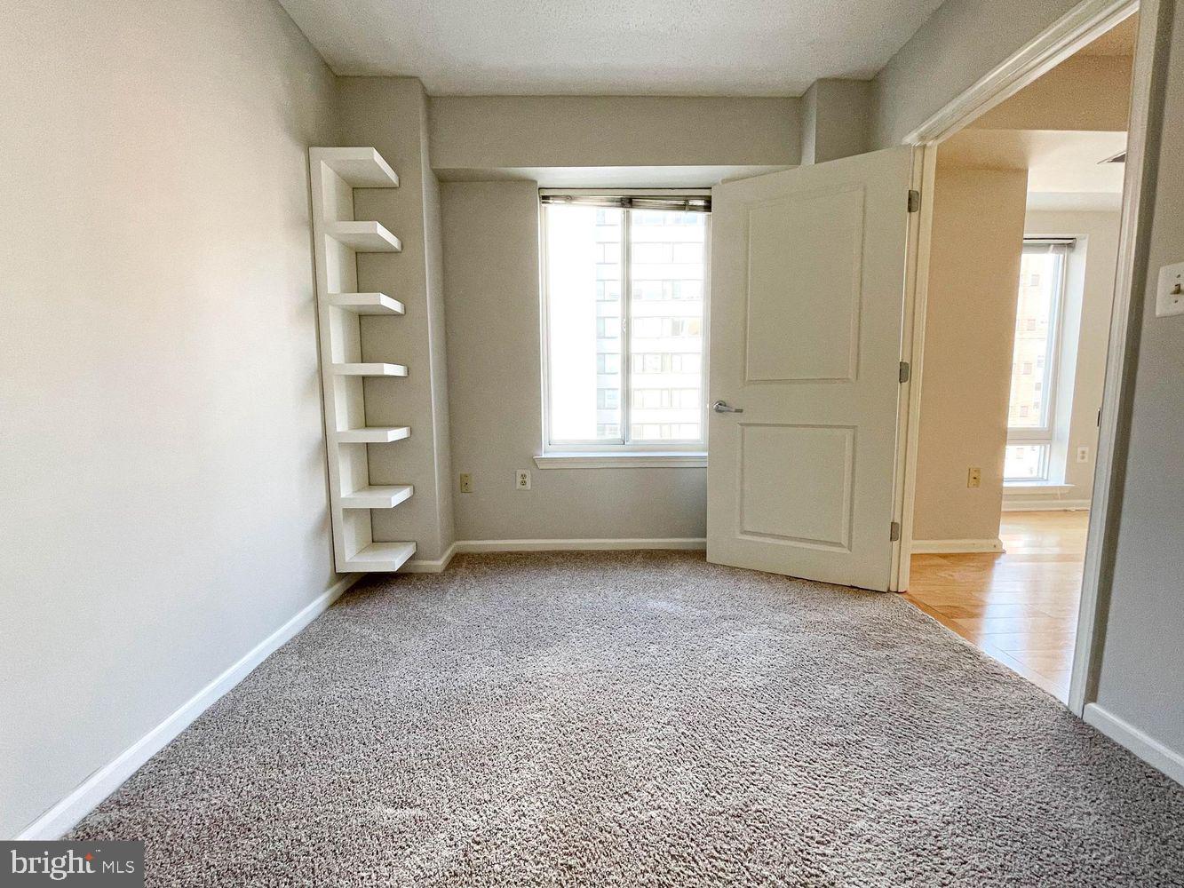 LOGAN CIRCLE - Residential Lease