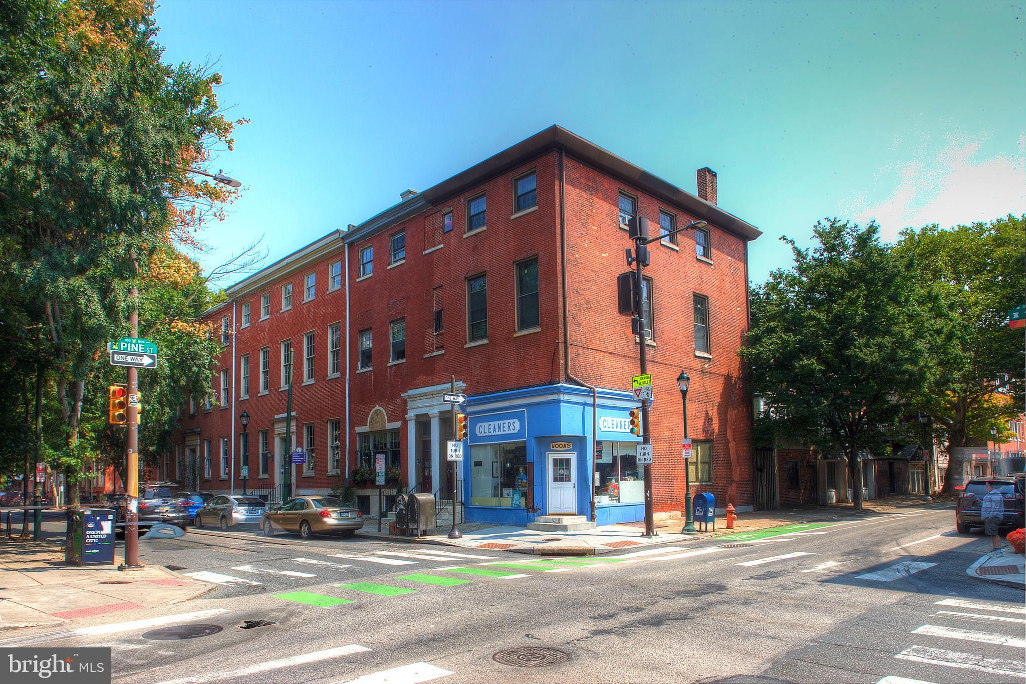 327 S 11TH STREET