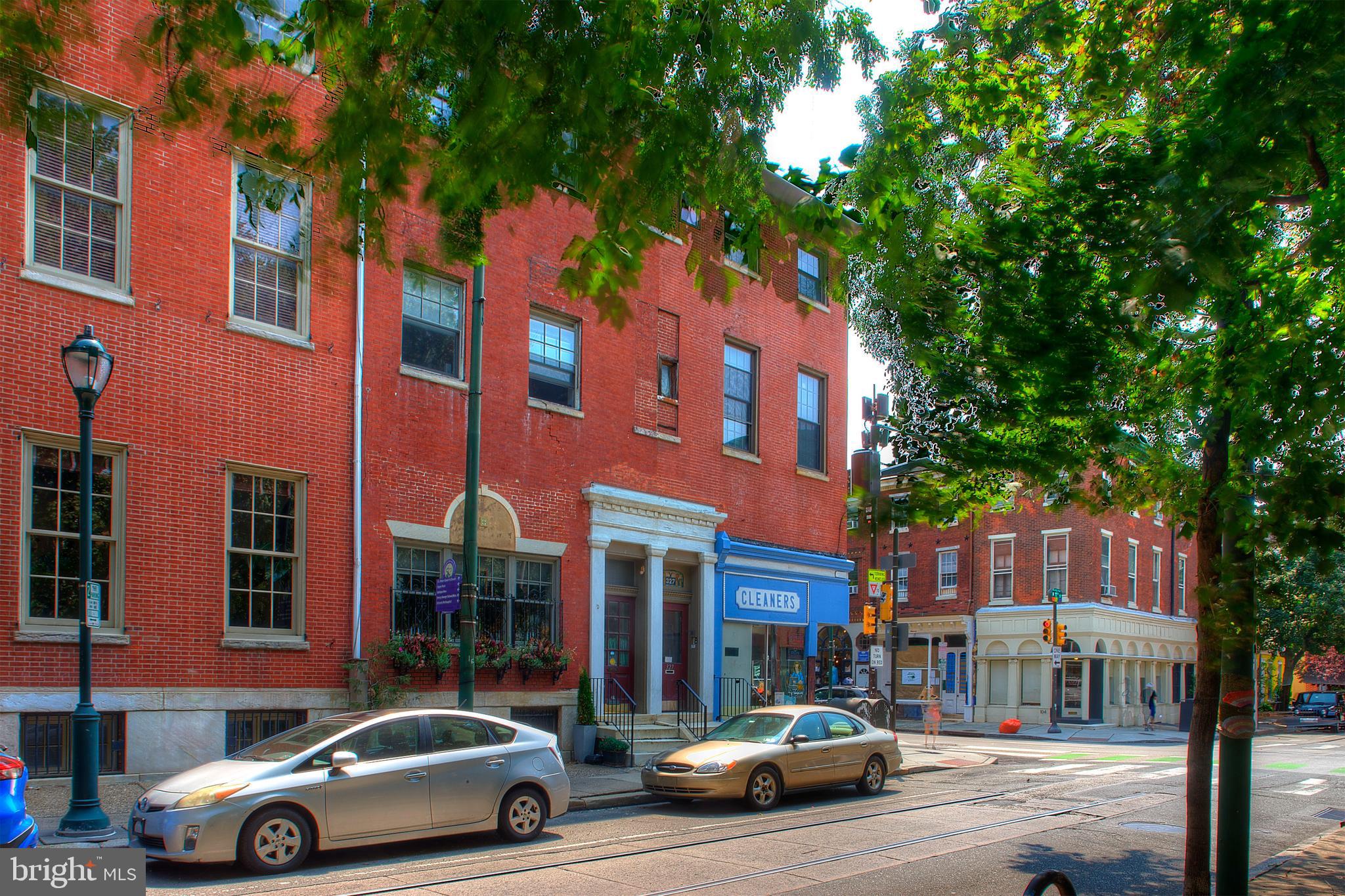 327 S 11TH STREET