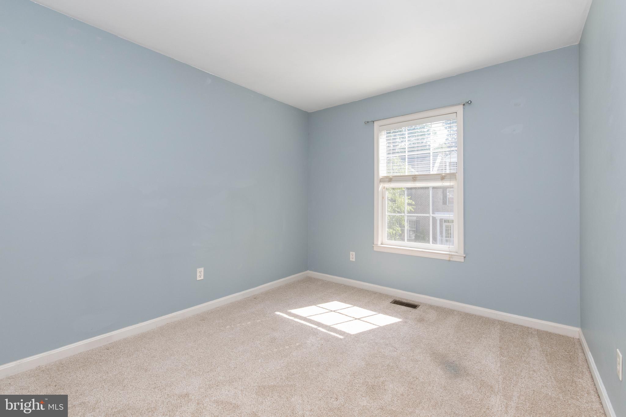 WATERS EDGE AT WOODS LANDING - Residential Lease