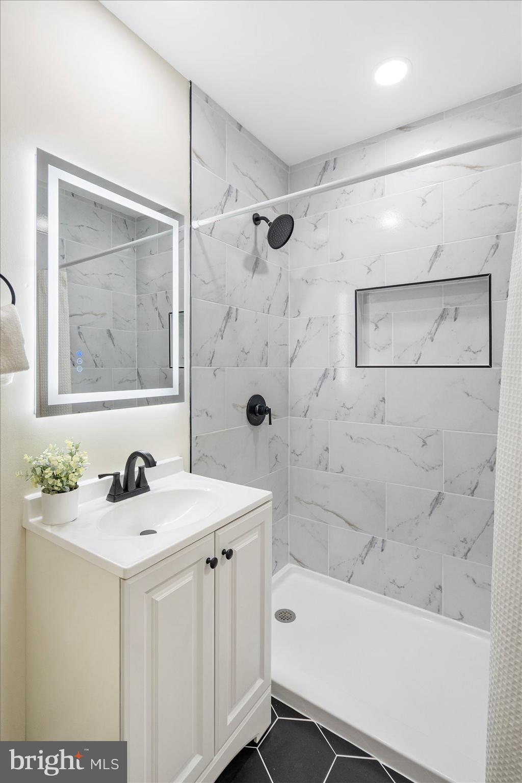 HANLON - Residential