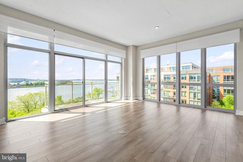 Tiny photo for 88 V Street SW #808, WASHINGTON, DC 20024 (MLS # DCDC2259308)