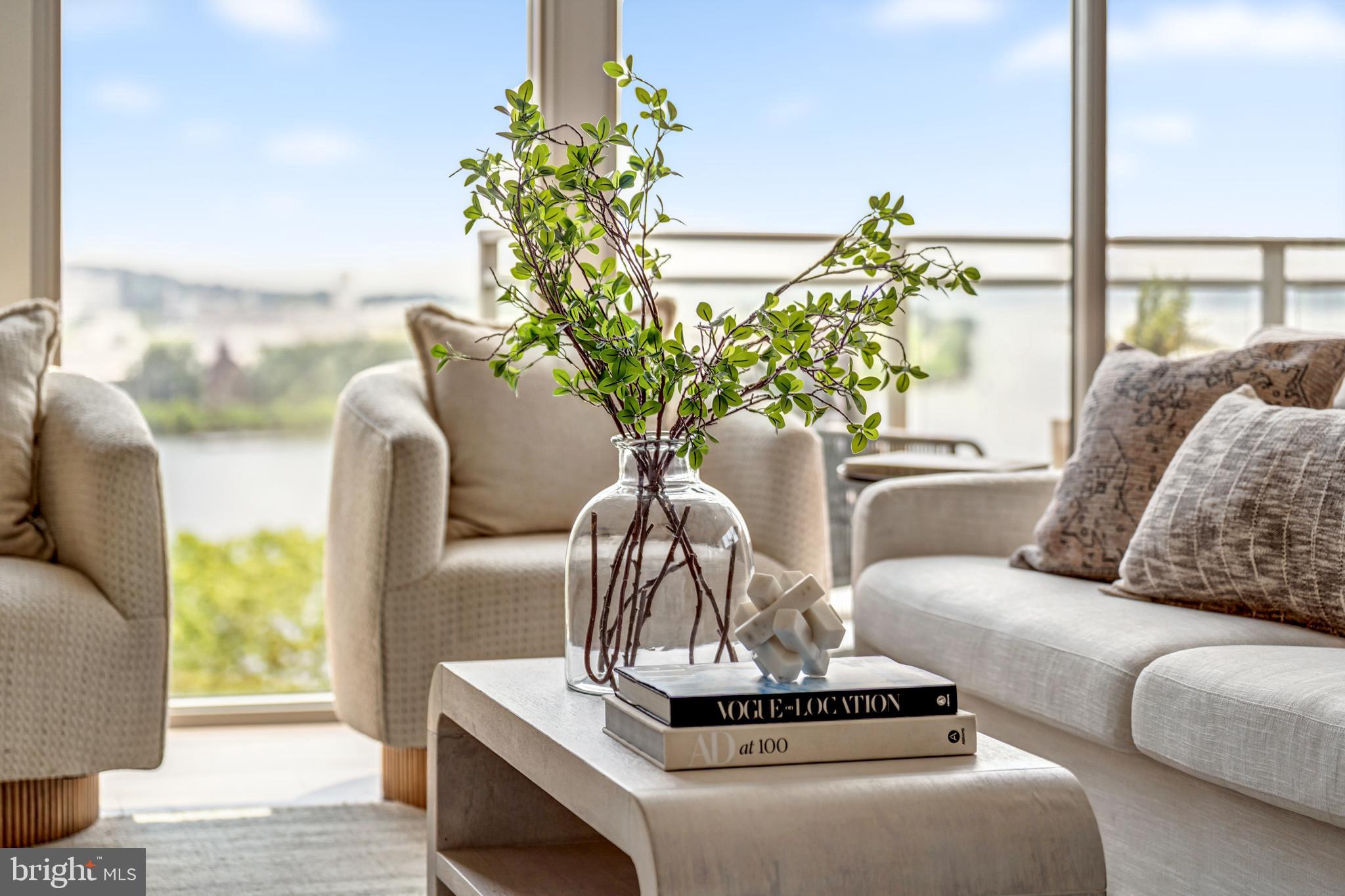 88 V STREET SW 808
