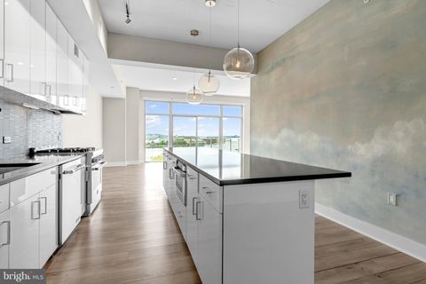 Tiny photo for 88 V Street SW #808, WASHINGTON, DC 20024 (MLS # DCDC2259308)