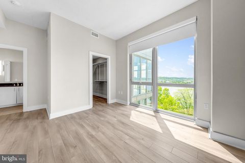 Tiny photo for 88 V Street SW #808, WASHINGTON, DC 20024 (MLS # DCDC2259308)