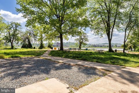 Tiny photo for 88 V Street SW #808, WASHINGTON, DC 20024 (MLS # DCDC2259308)