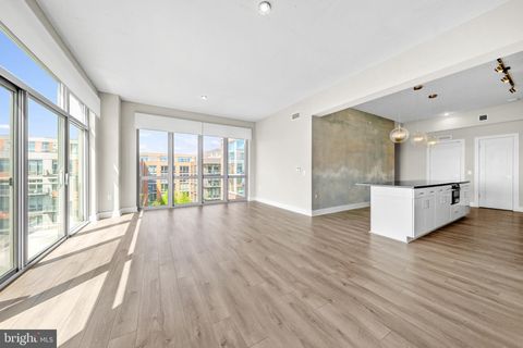 Tiny photo for 88 V Street SW #808, WASHINGTON, DC 20024 (MLS # DCDC2259308)