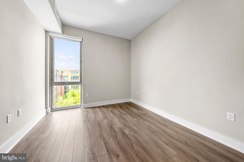 Tiny photo for 88 V Street SW #808, WASHINGTON, DC 20024 (MLS # DCDC2259308)