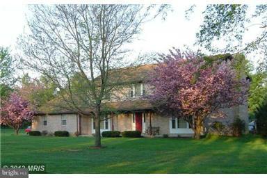 Vacation at Home! Many Amenities to Include Community Pool, Tennis and DEEP Water Potomac River access w/Boat Ramp! This very well kept Brick Colonial offers 4 Large Bedrooms, 2.5 Baths, Cherry Hardwood Flooring, Laundry Room, Formal Dining, Jenn-Air Downdraft Range, Family Room- w/Woodstove & Large-Oversized 2 Car garage. Large-Landscaped 1.9 acre Lot. Located just minutes from Spring Mills.