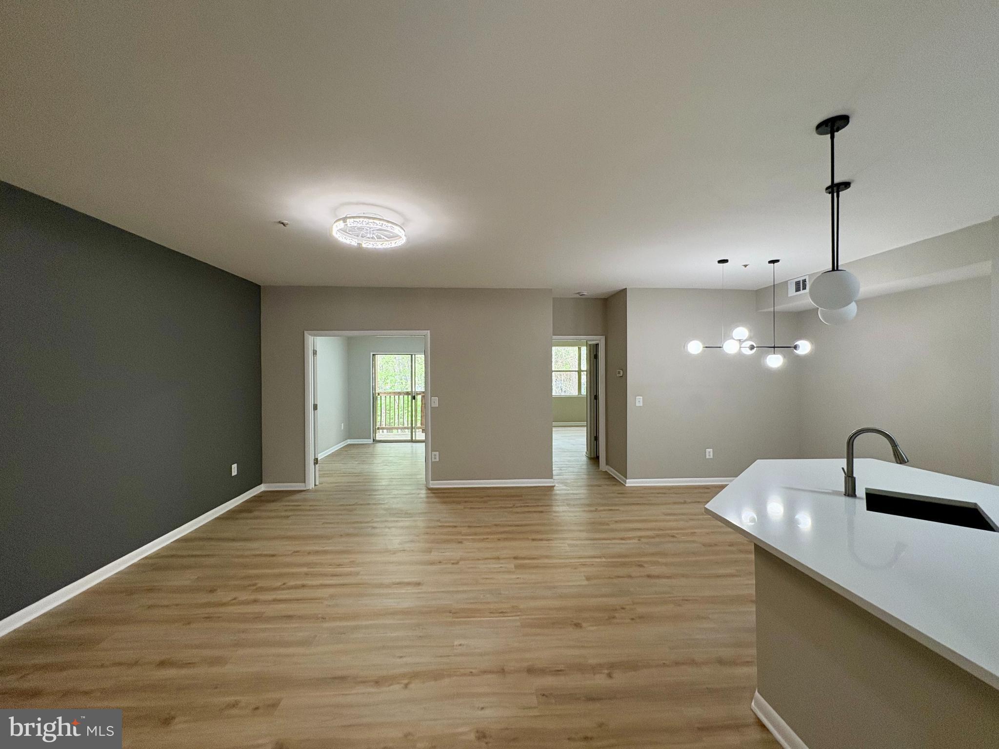 ANNAPOLIS OVERLOOK - Residential