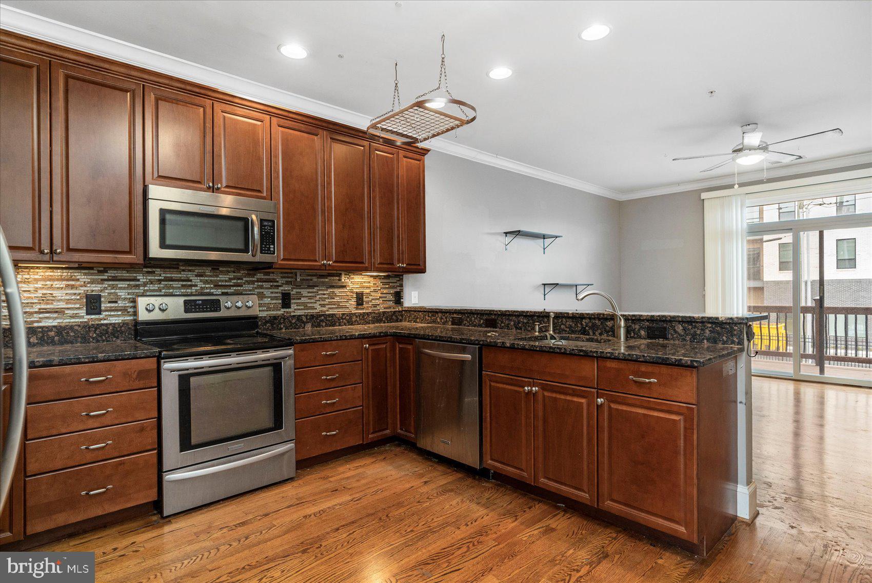 BUTCHERS HILL - Residential Lease