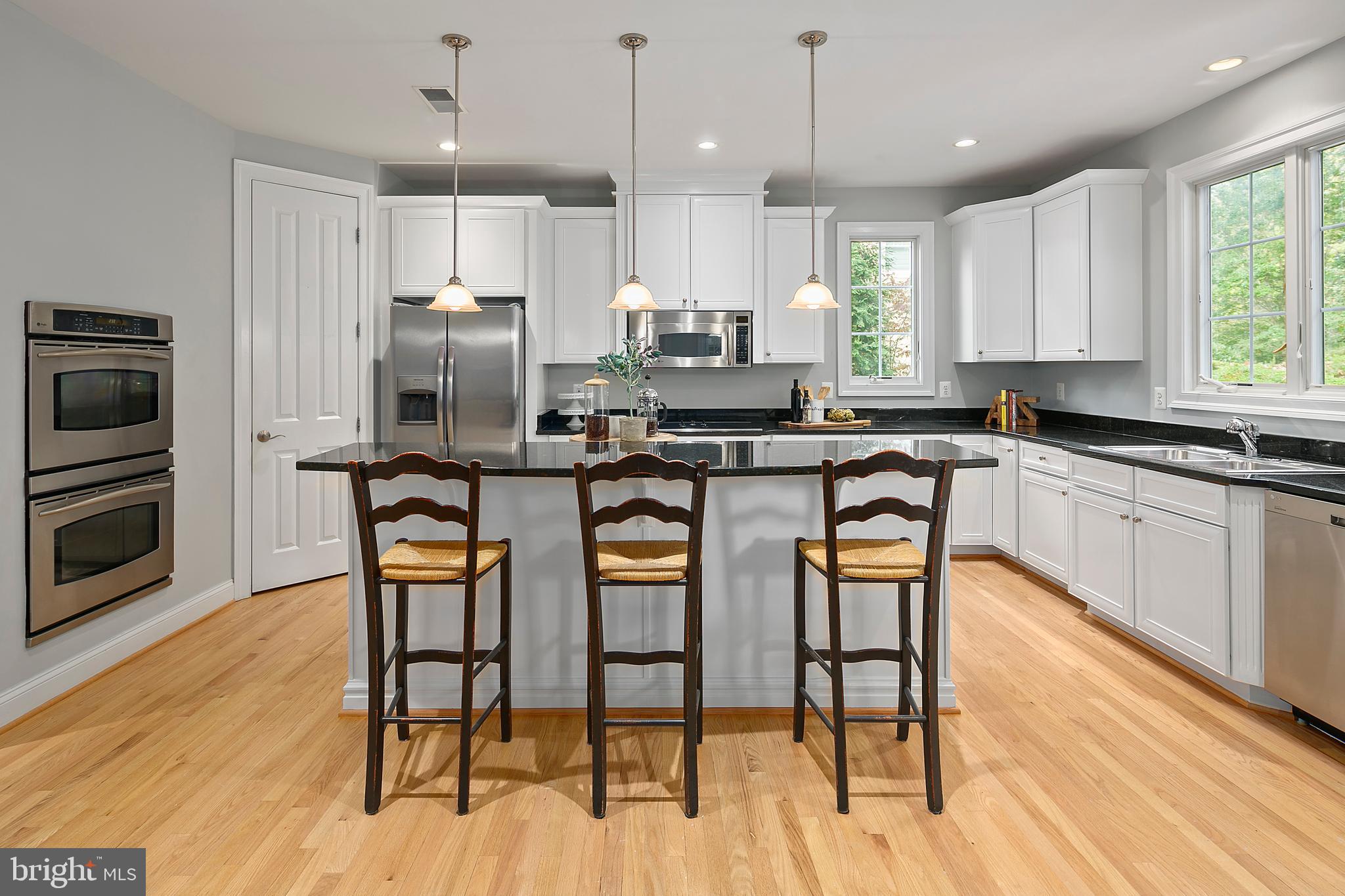 CREEK CROSSING VILLA - Residential