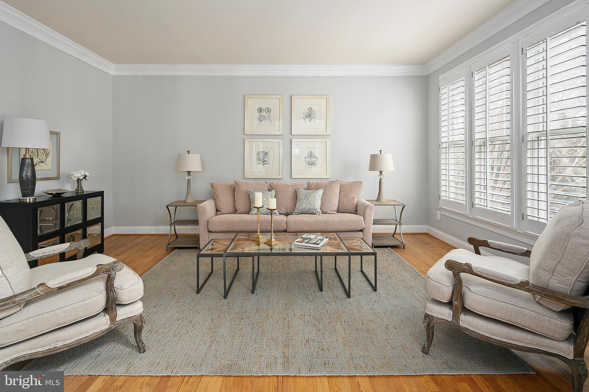 CREEK CROSSING VILLA - Residential