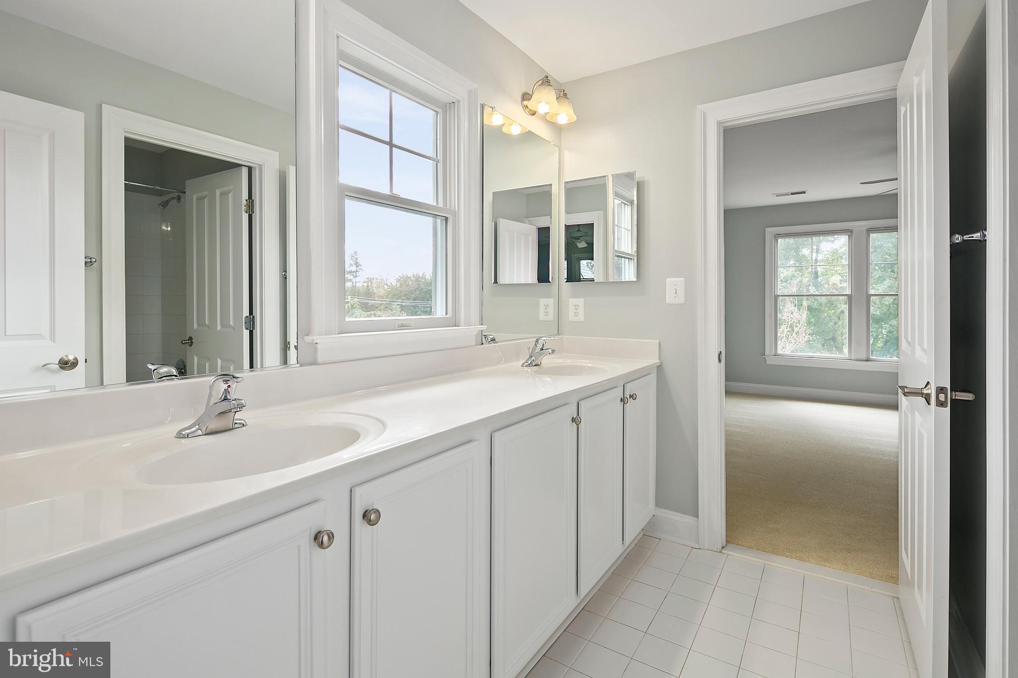 CREEK CROSSING VILLA - Residential