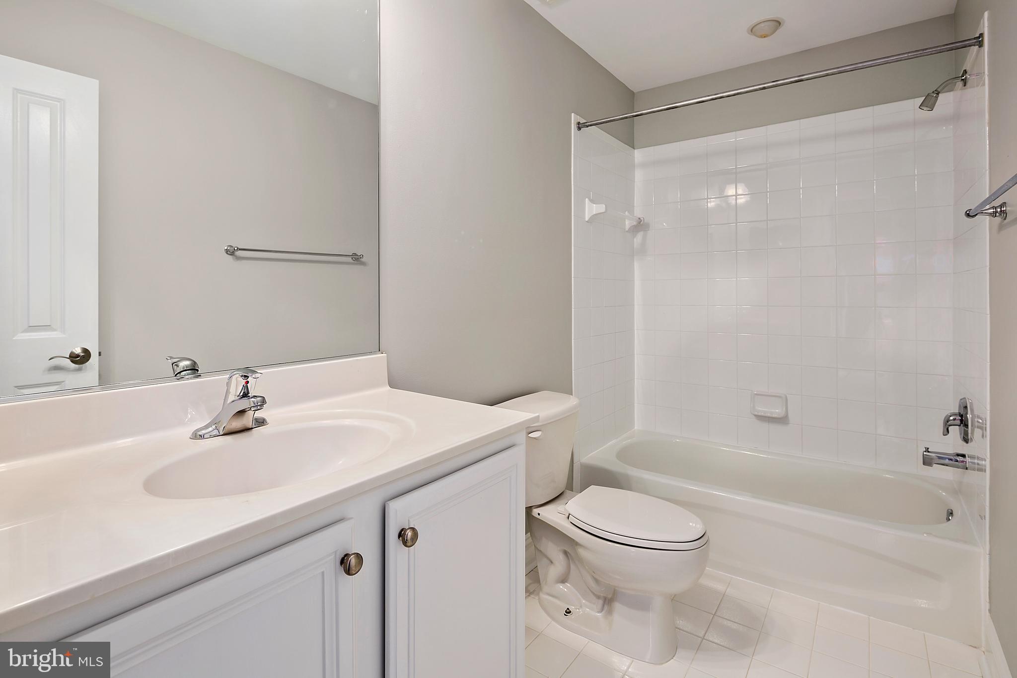 CREEK CROSSING VILLA - Residential