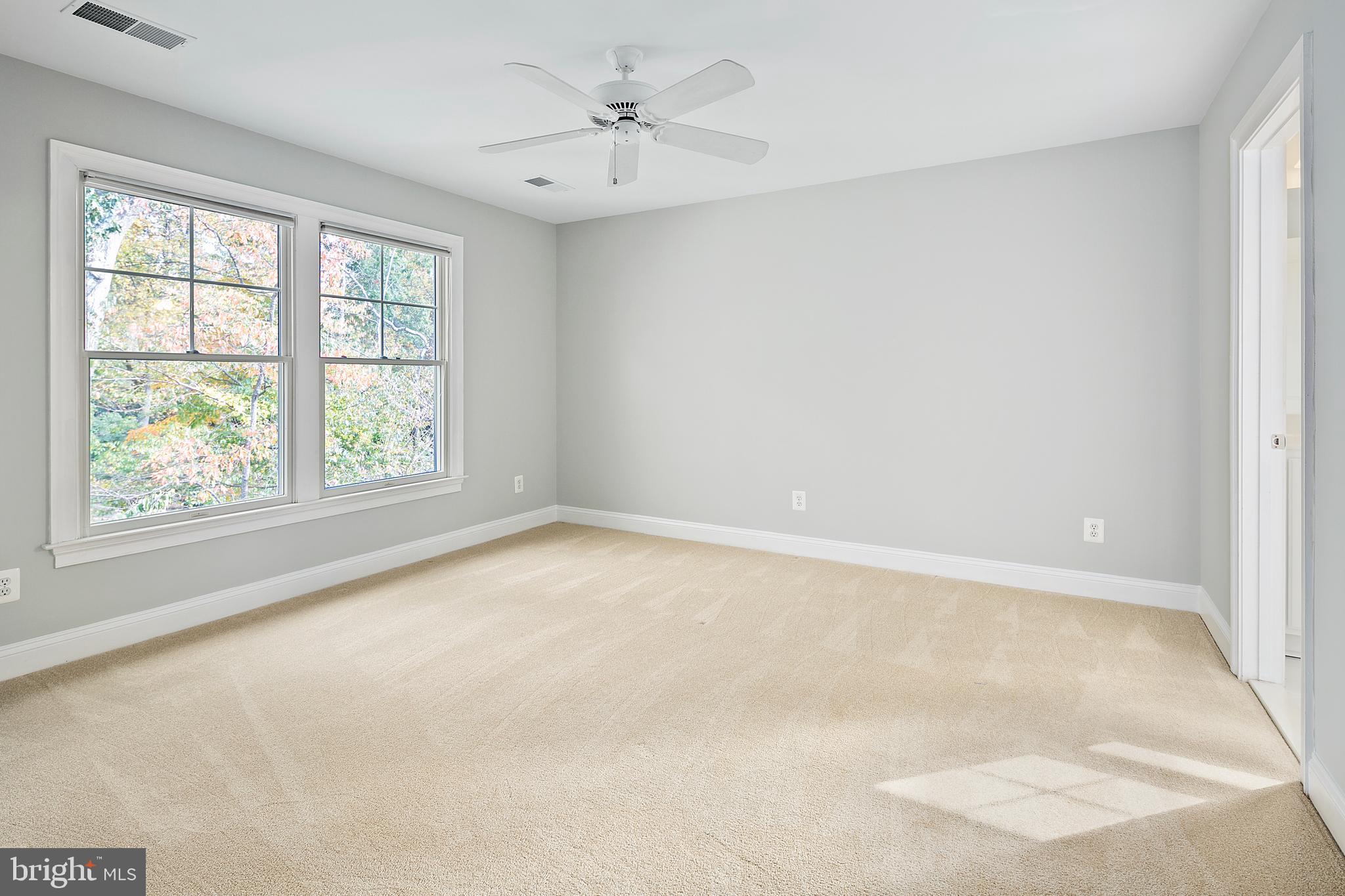 CREEK CROSSING VILLA - Residential