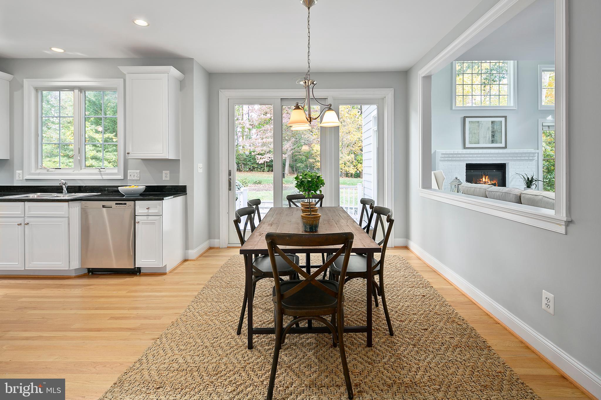 CREEK CROSSING VILLA - Residential