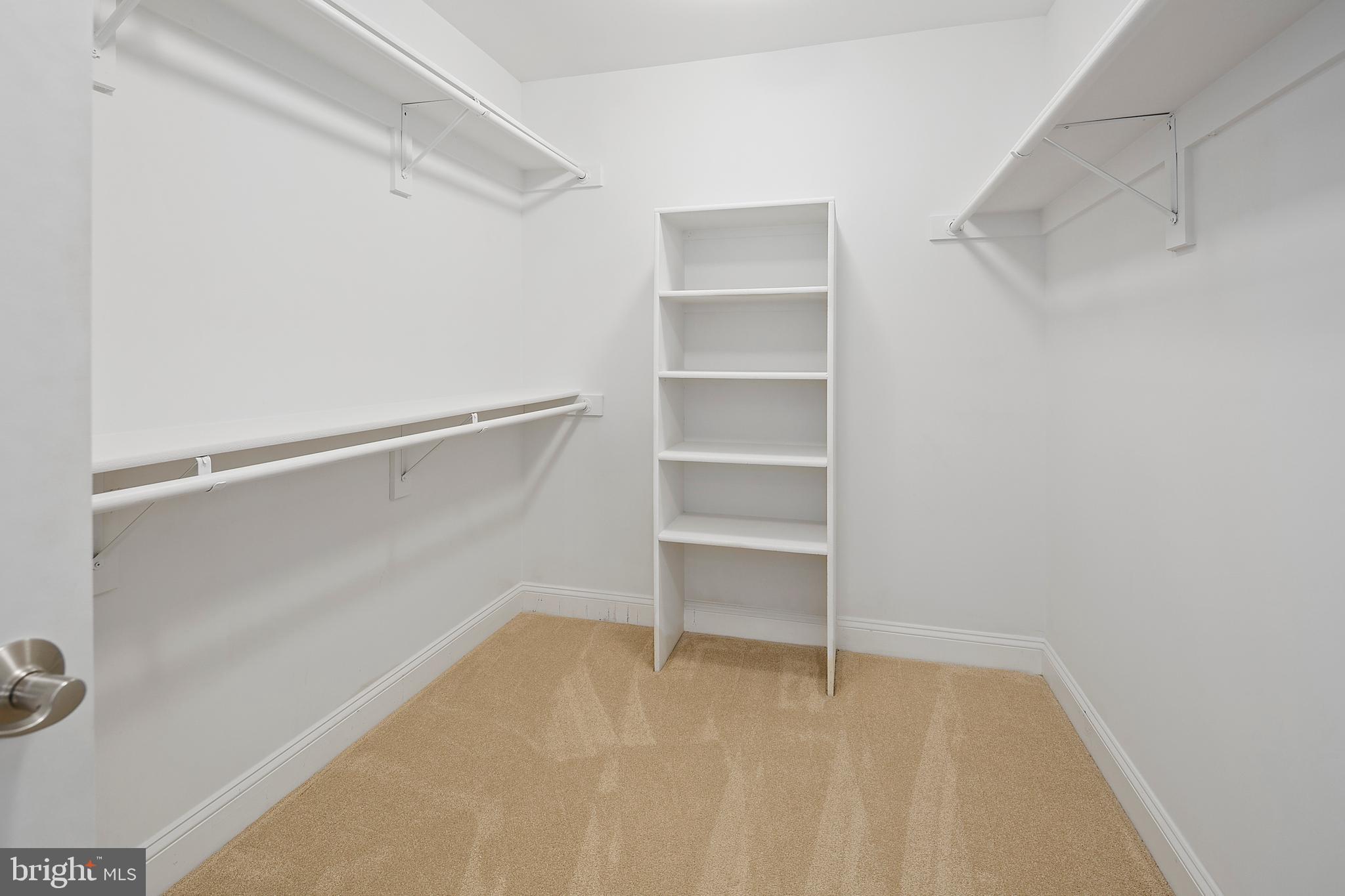 CREEK CROSSING VILLA - Residential