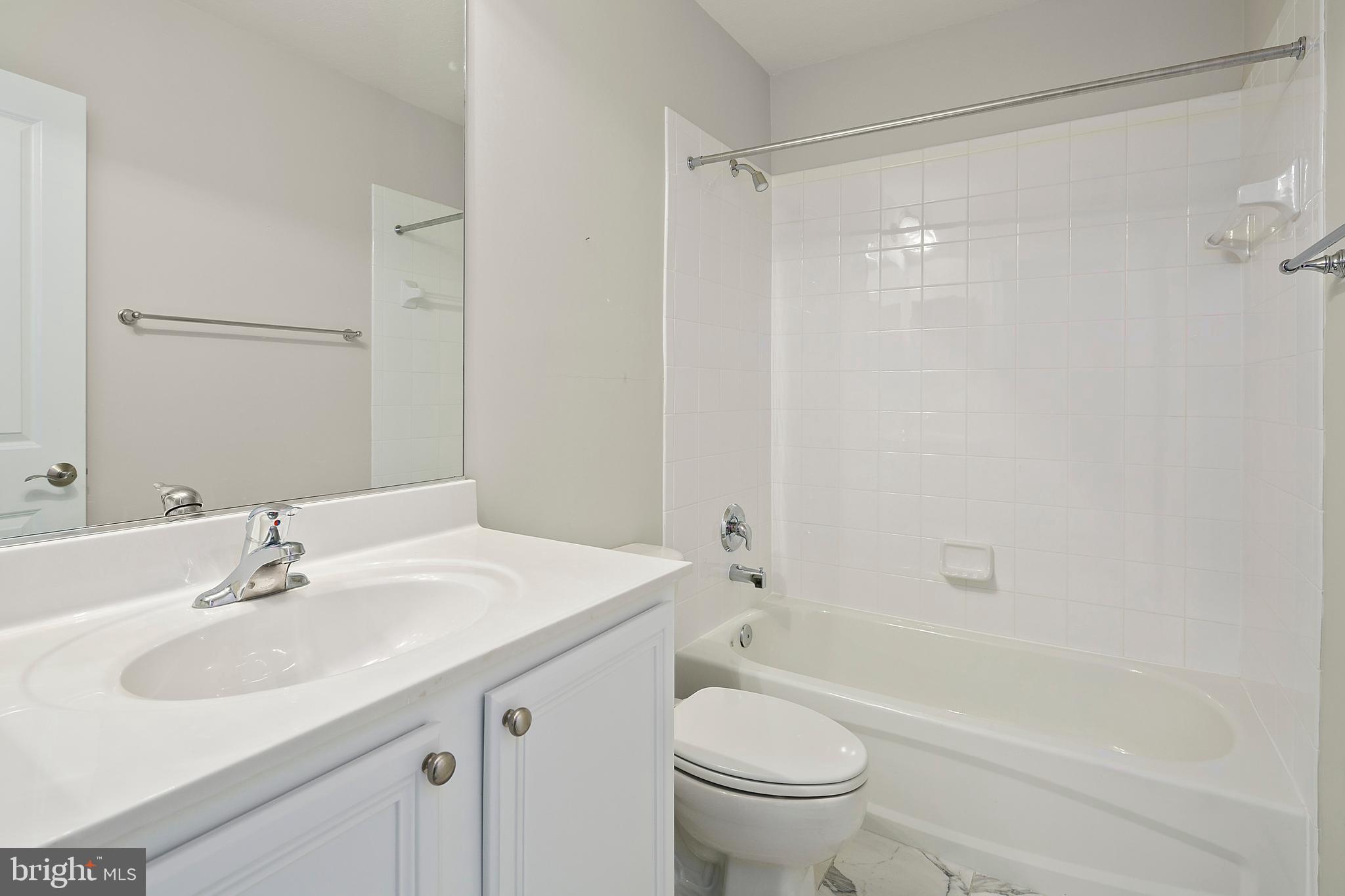 CREEK CROSSING VILLA - Residential