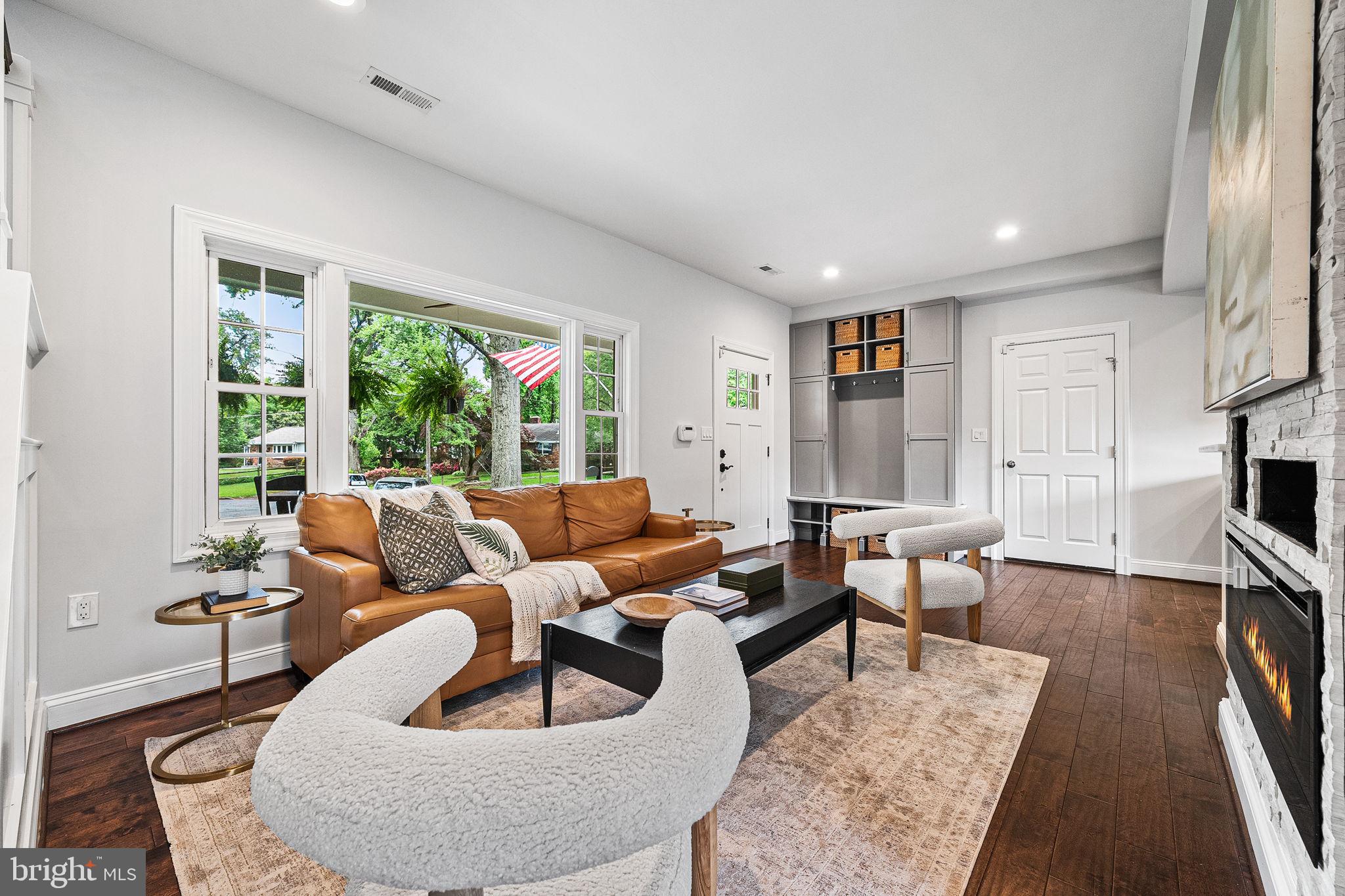 HOLLIN HALL VILLAGE - Residential