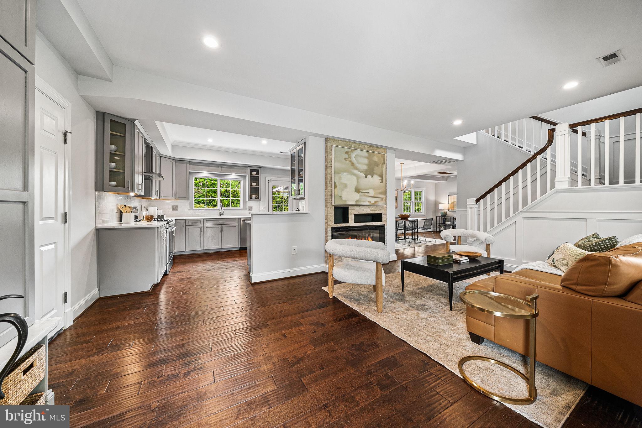 HOLLIN HALL VILLAGE - Residential