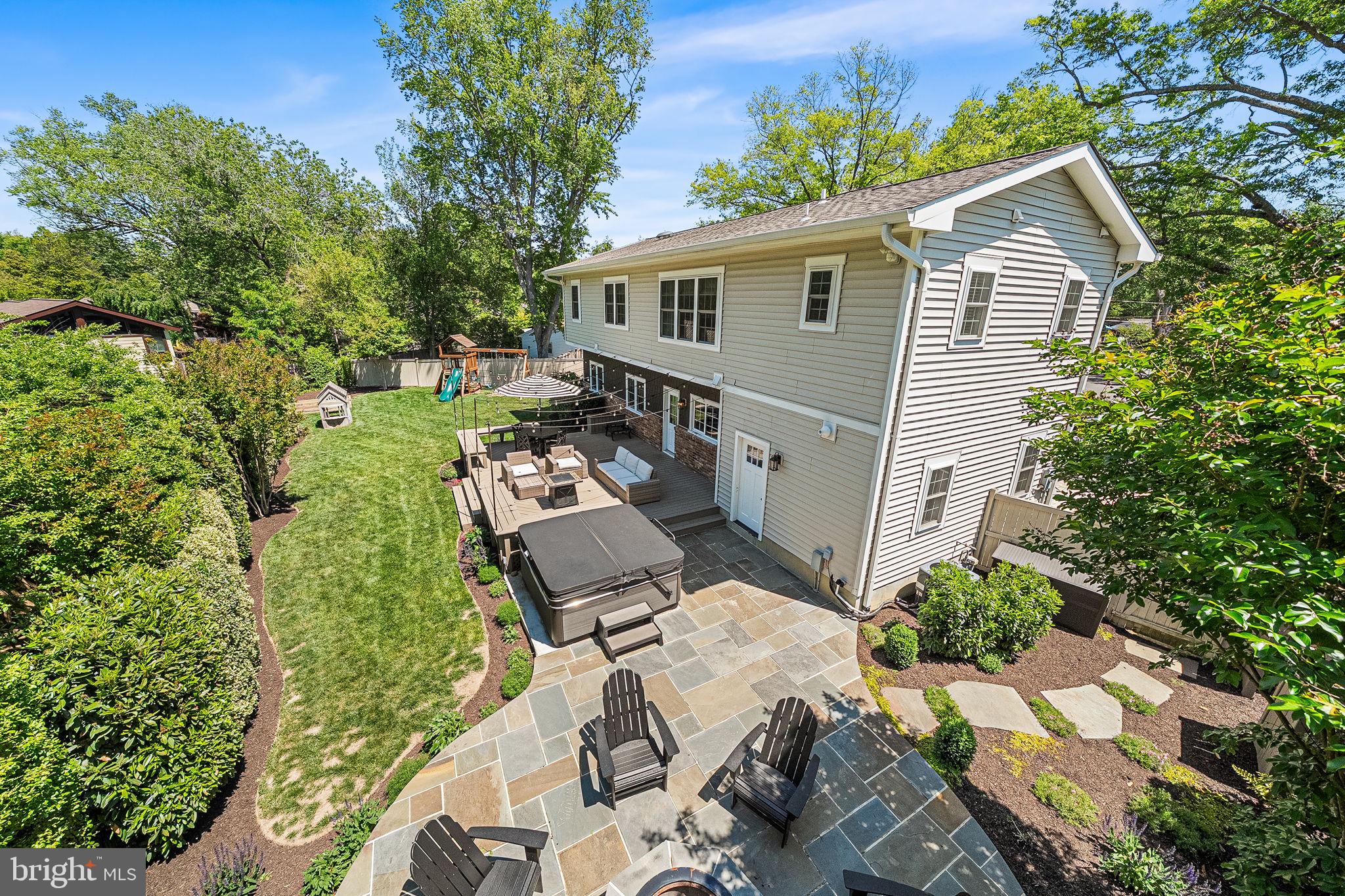 HOLLIN HALL VILLAGE - Residential
