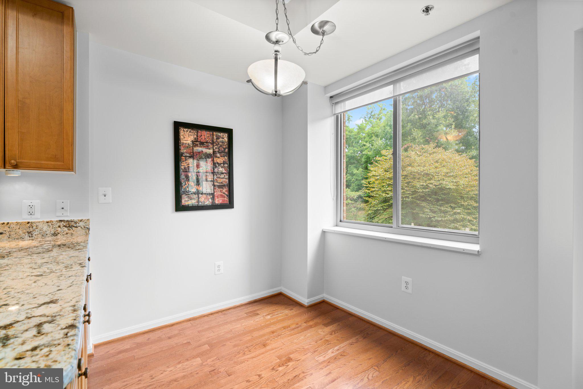 LEISURE WORLD - Residential