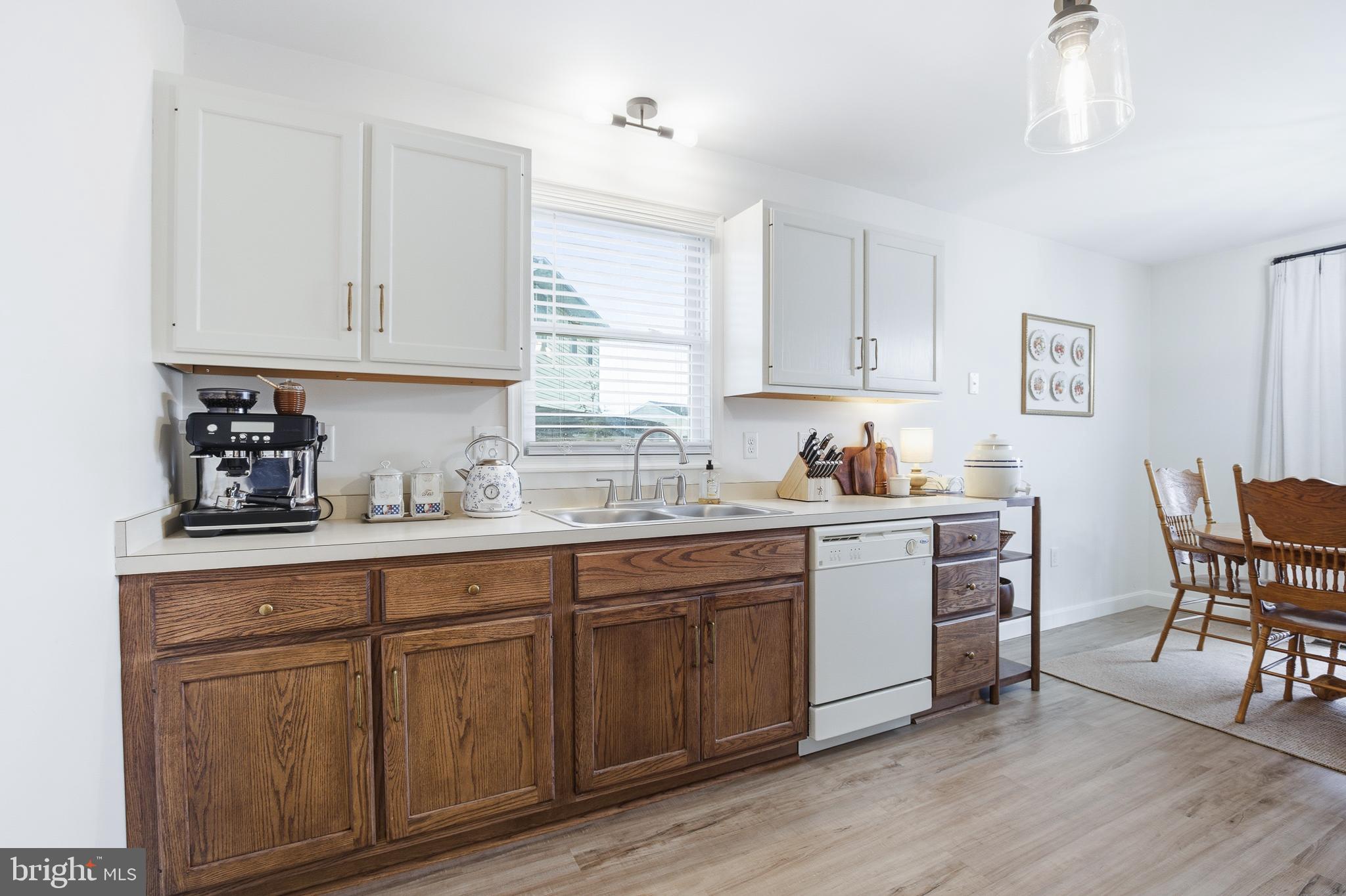 NEWBURG VILLAGE - Residential