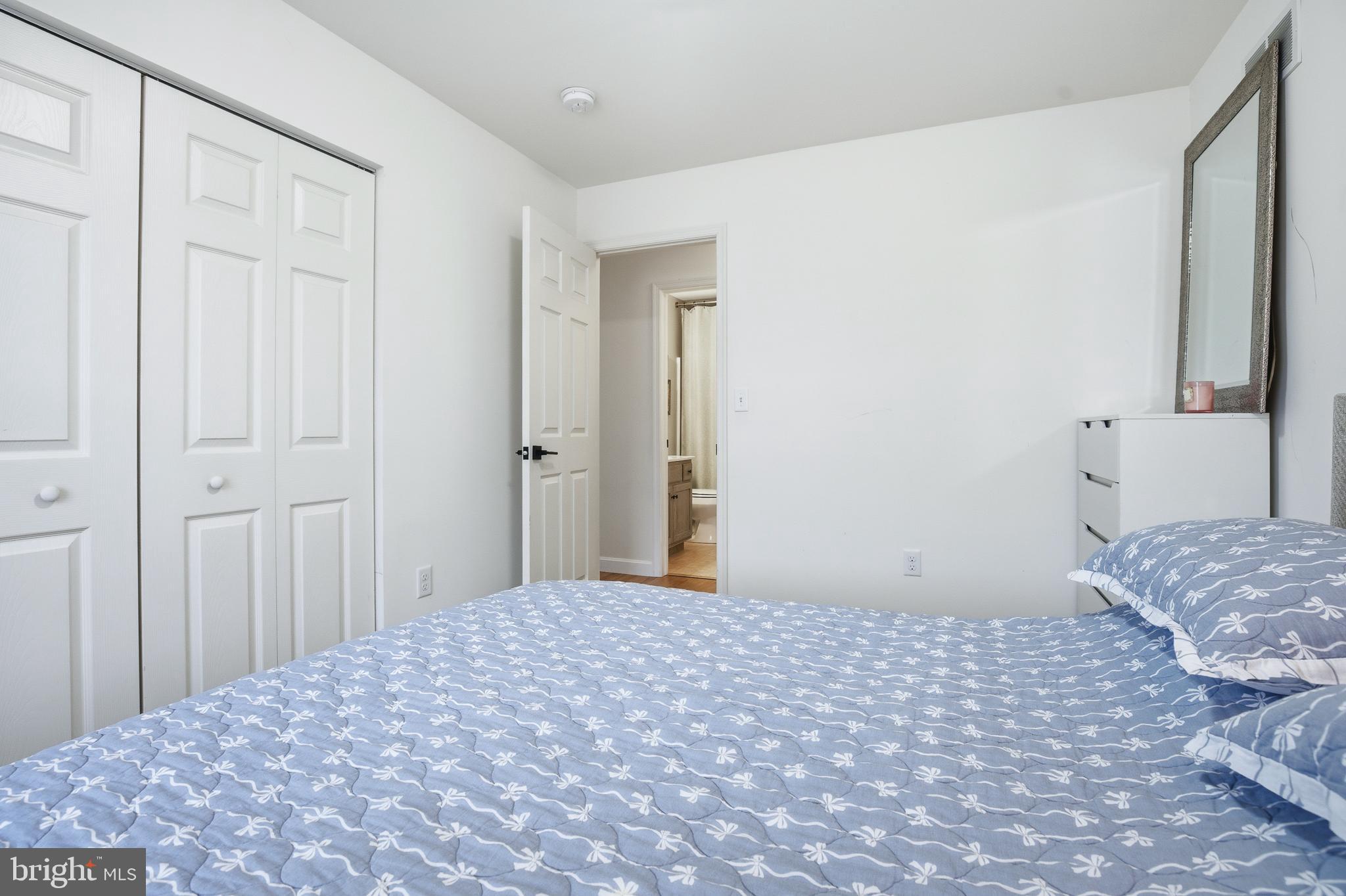 NEWBURG VILLAGE - Residential