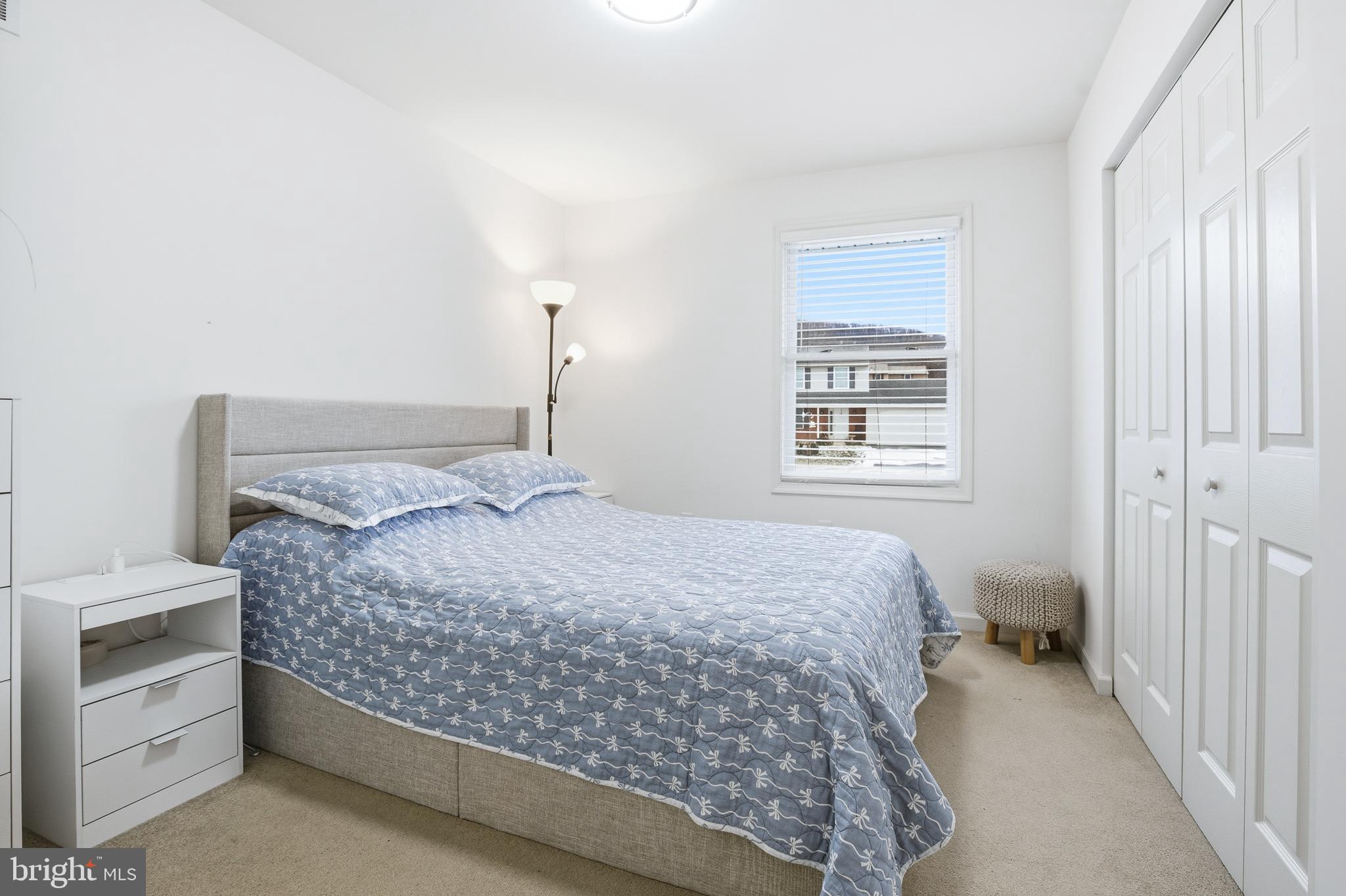 NEWBURG VILLAGE - Residential