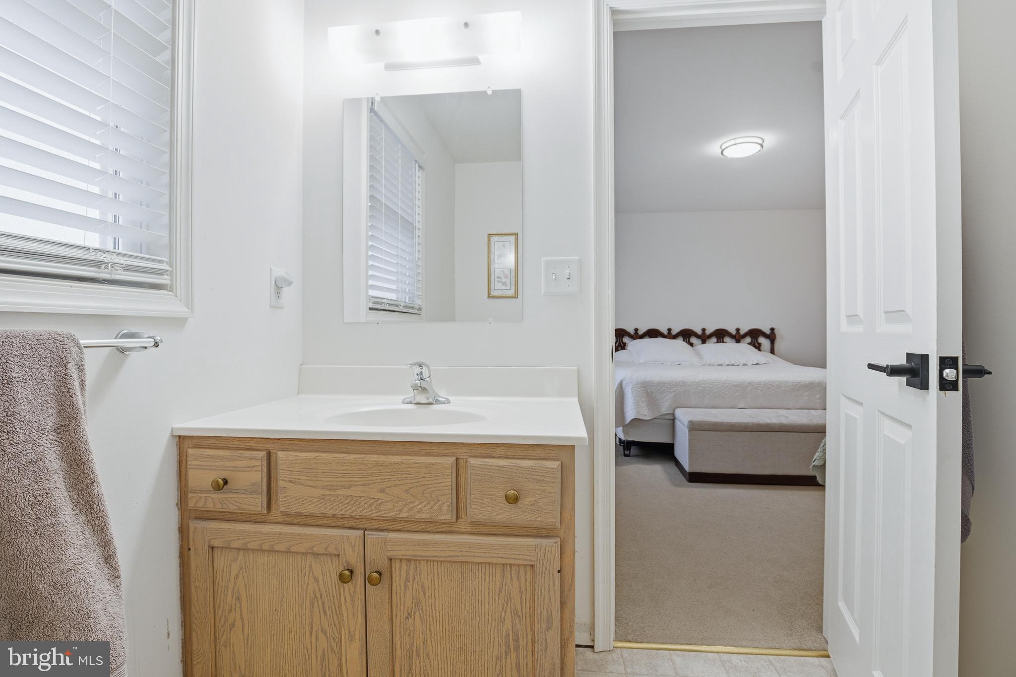 NEWBURG VILLAGE - Residential